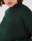 Deeluxe Anntai Roundneck Sweater