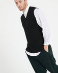 Pure Cashmere 2 Ply Sleeveless Vest (Luke 9)