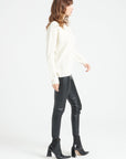 Pure Cashmere Roundneck Sweater (Lilly 25)