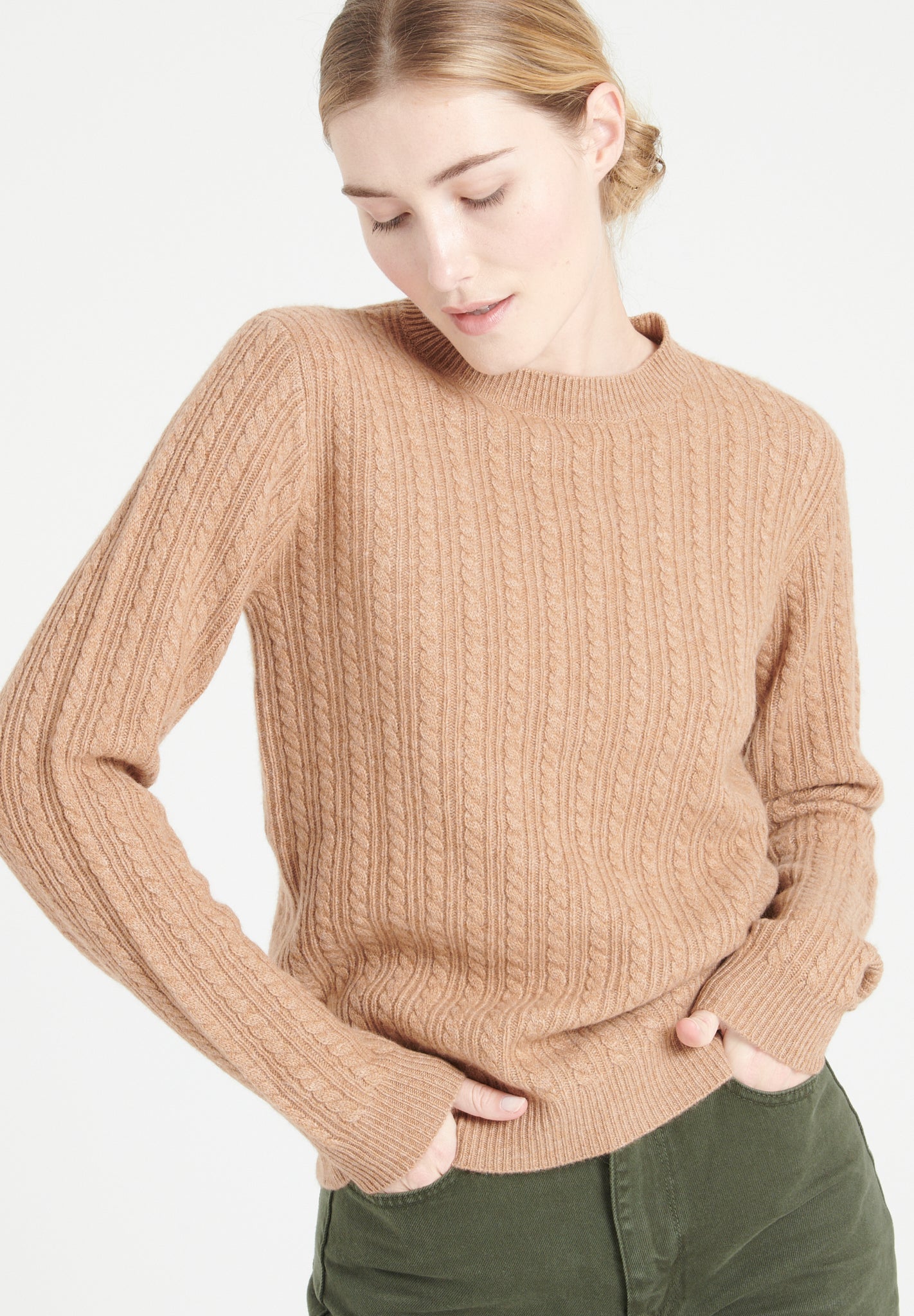 Pure Cashmere 4 ply Roundneck Sweater (Lilly 29)