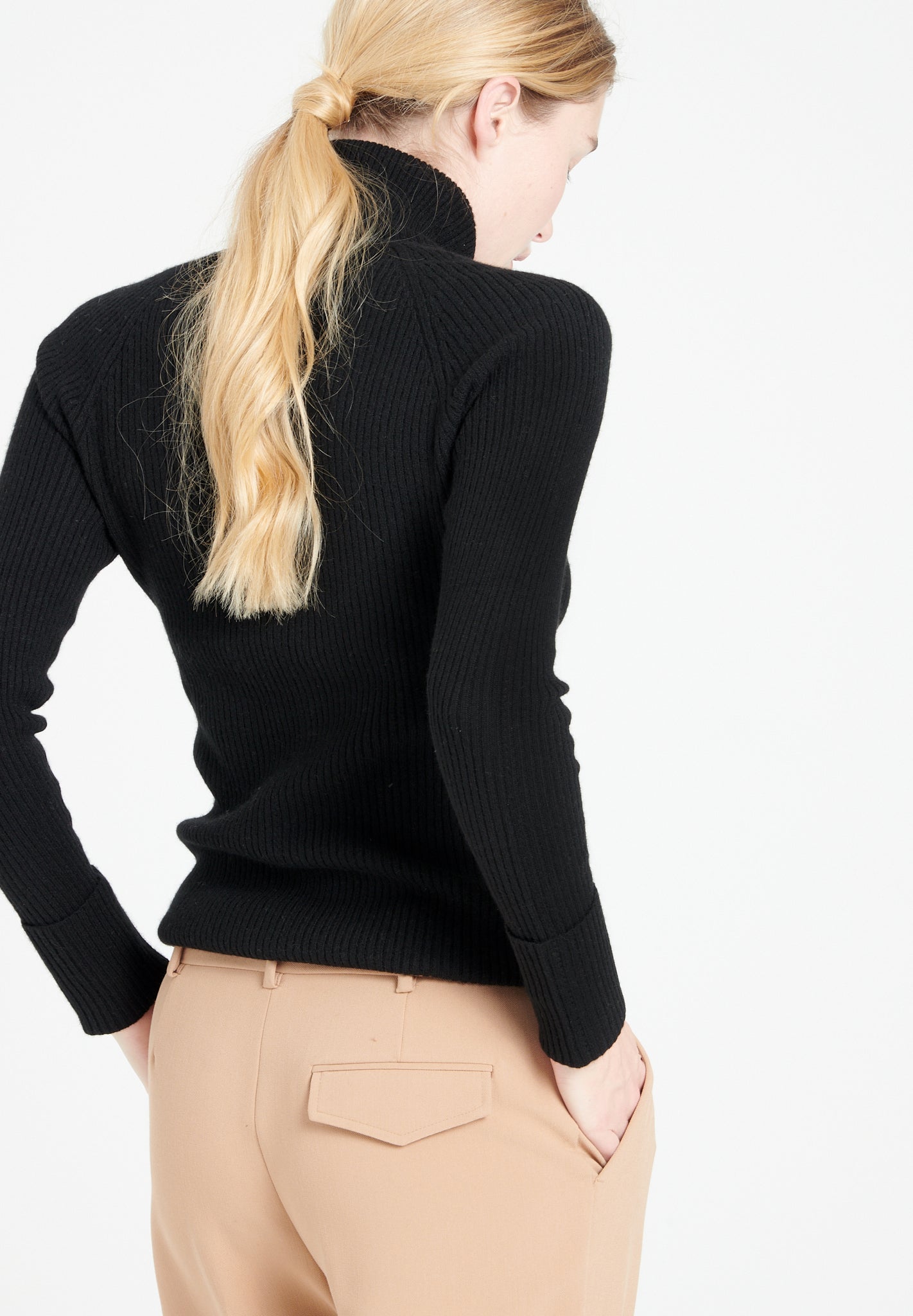 Pure Cashmere Turtleneck Ribbed Sweater (Mia 5)