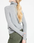 Pure Cashmere 4 Thread Turtleneck Sweater (Lilly 19)