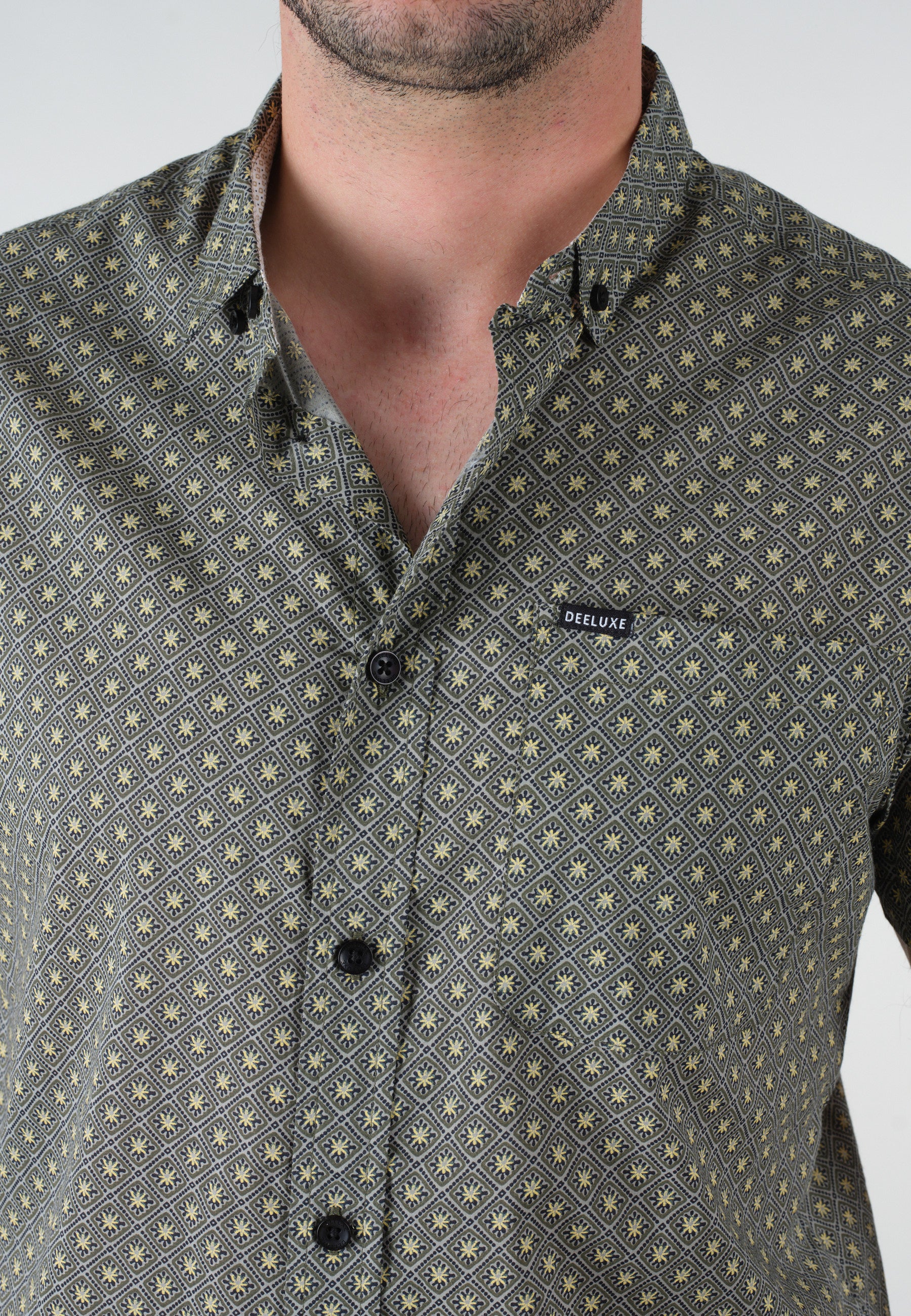 Deeluxe Carillo Short Sleeved Shirt