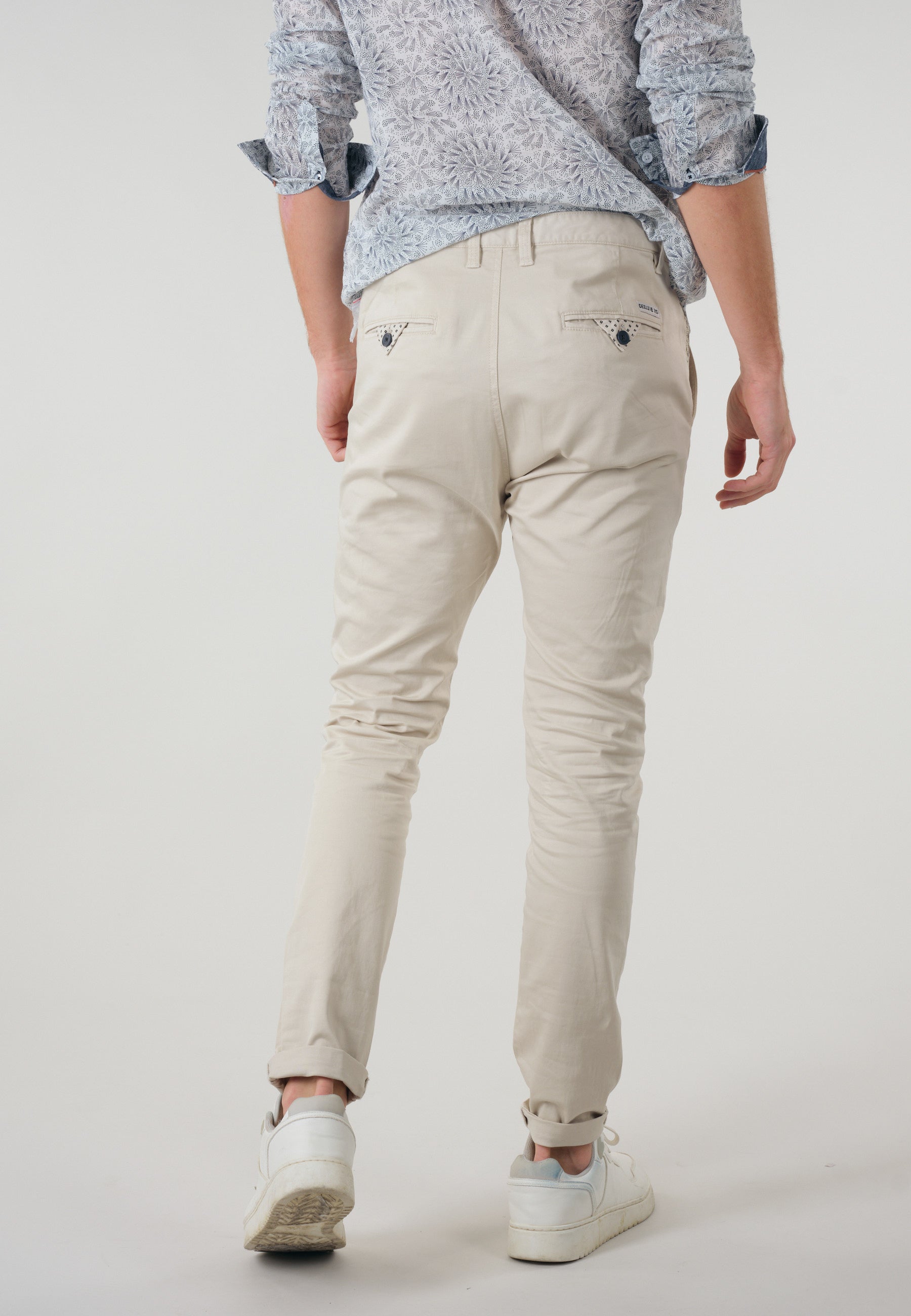 Deeluxe Bakery Chino Pants