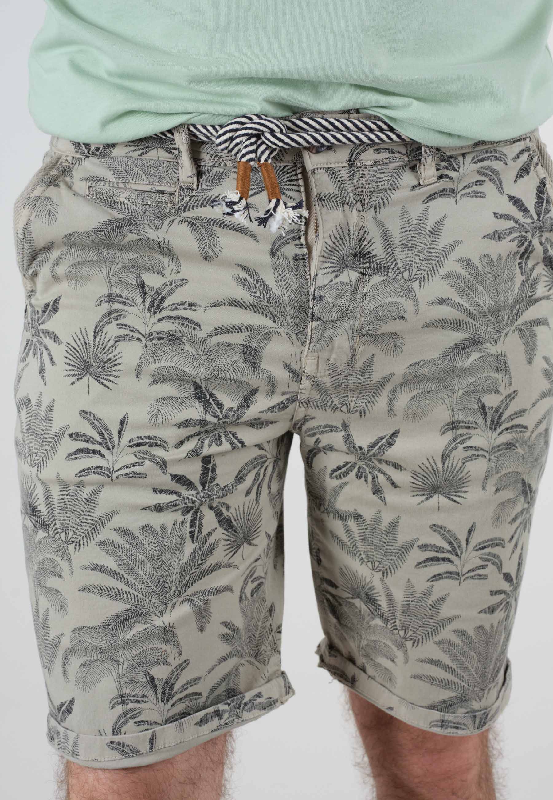 Deeluxe Karubi Shorts