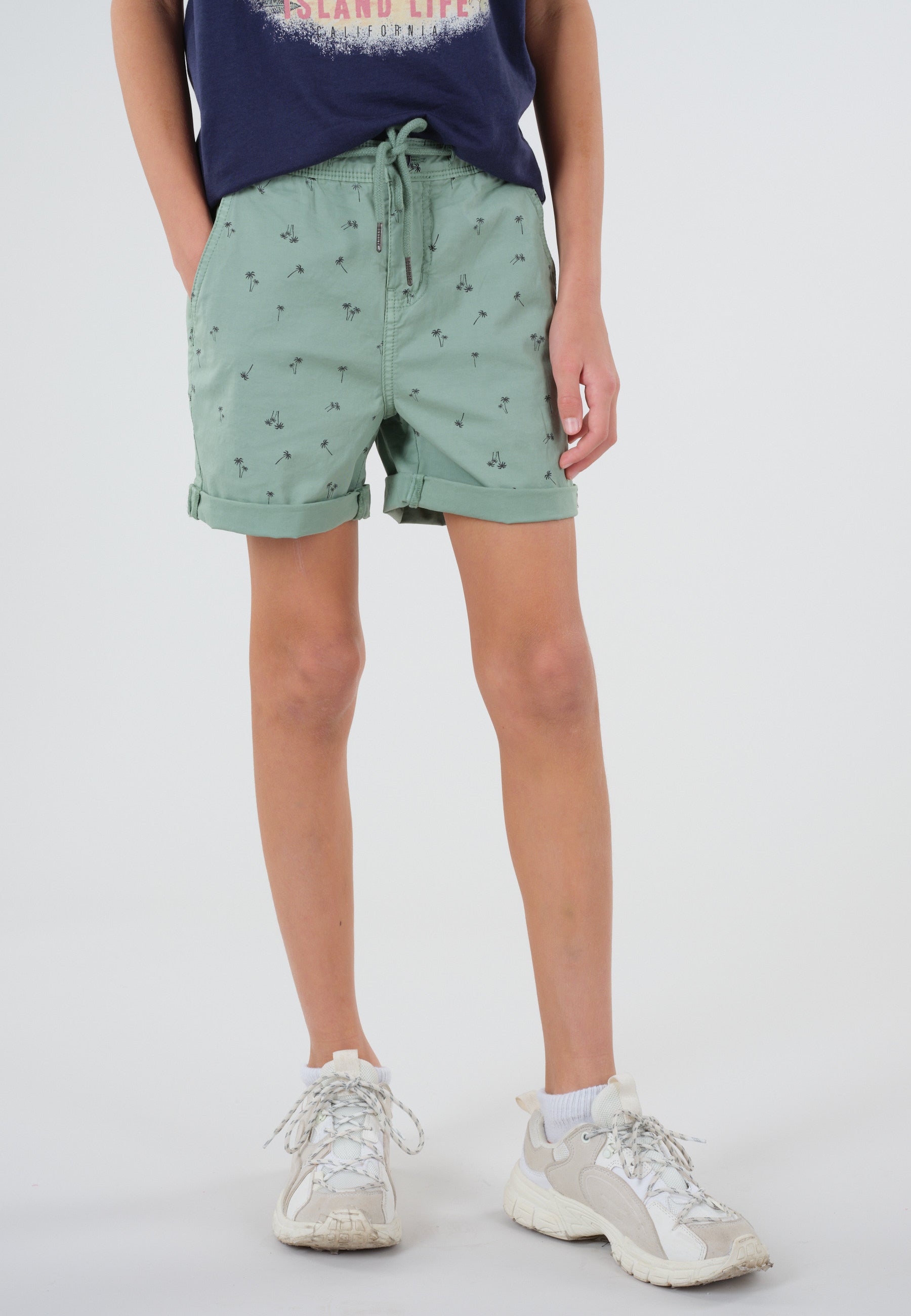 Deeluxe Cloud Shorts