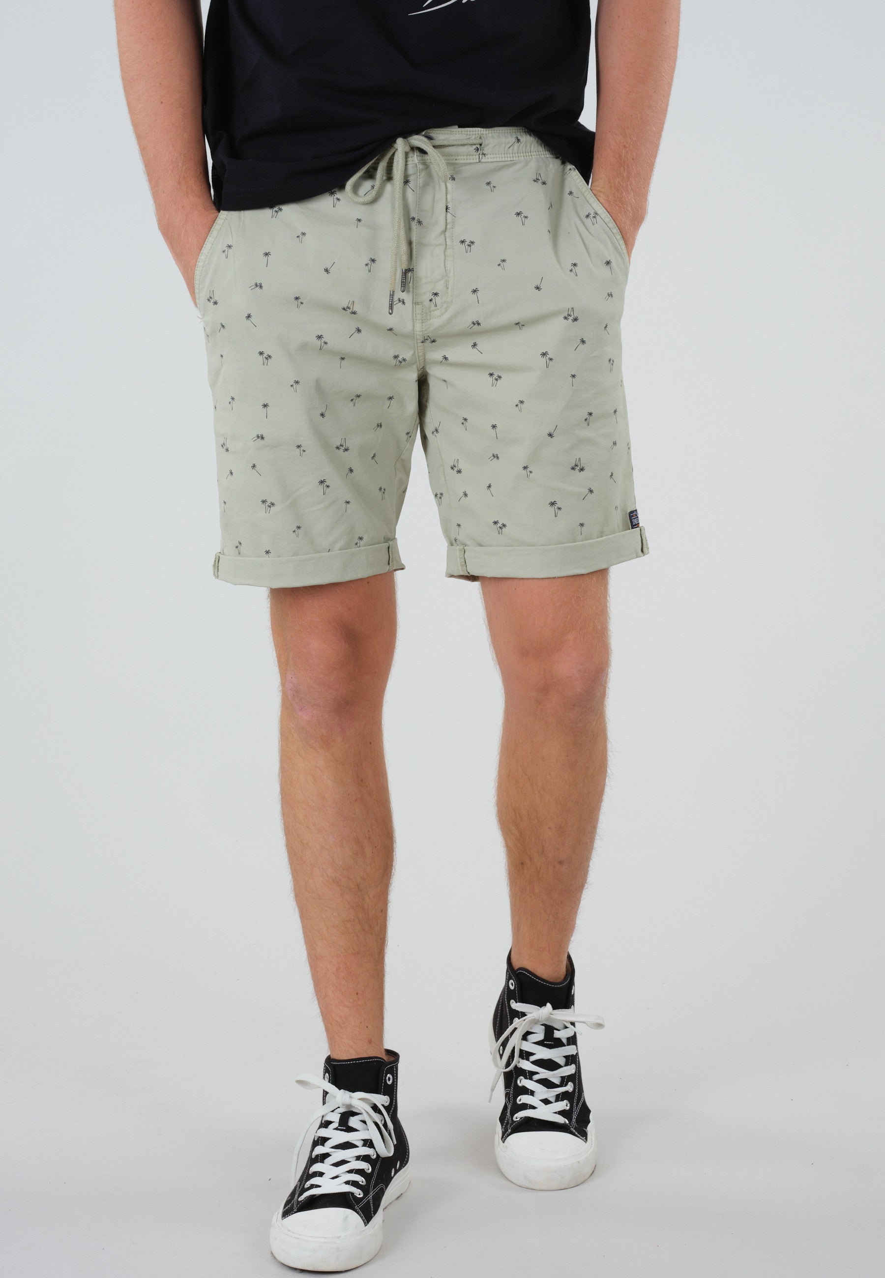 Deeluxe Cloud Shorts