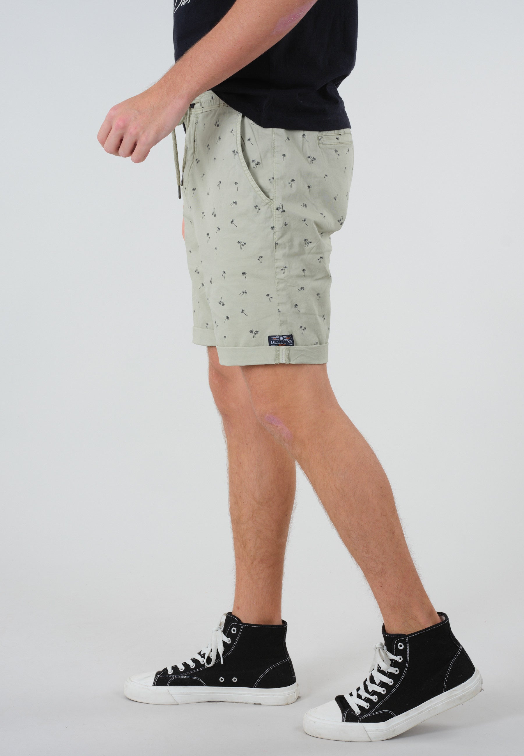 Deeluxe Cloud Shorts