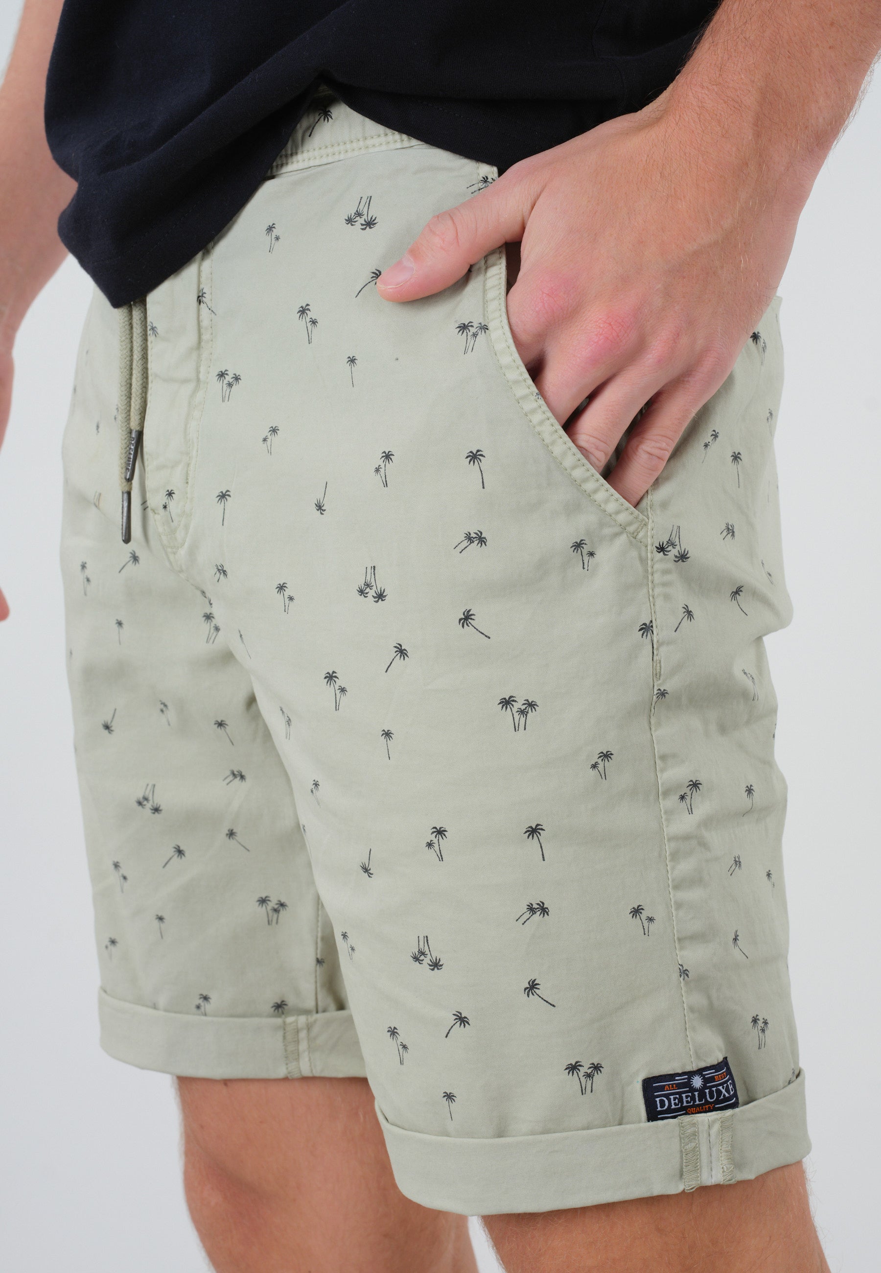 Deeluxe Cloud Shorts