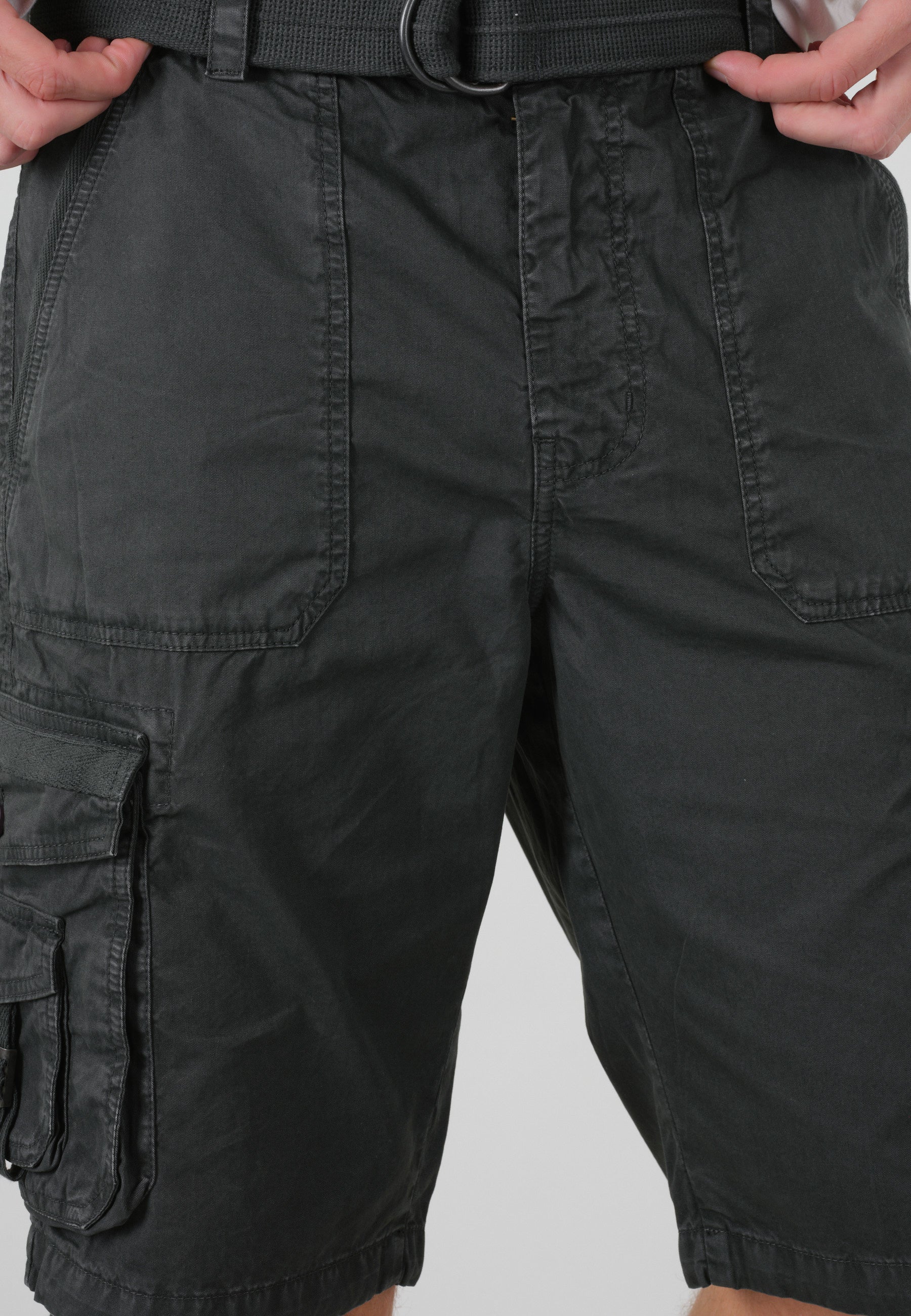 Deeluxe Heaven Cargo Shorts