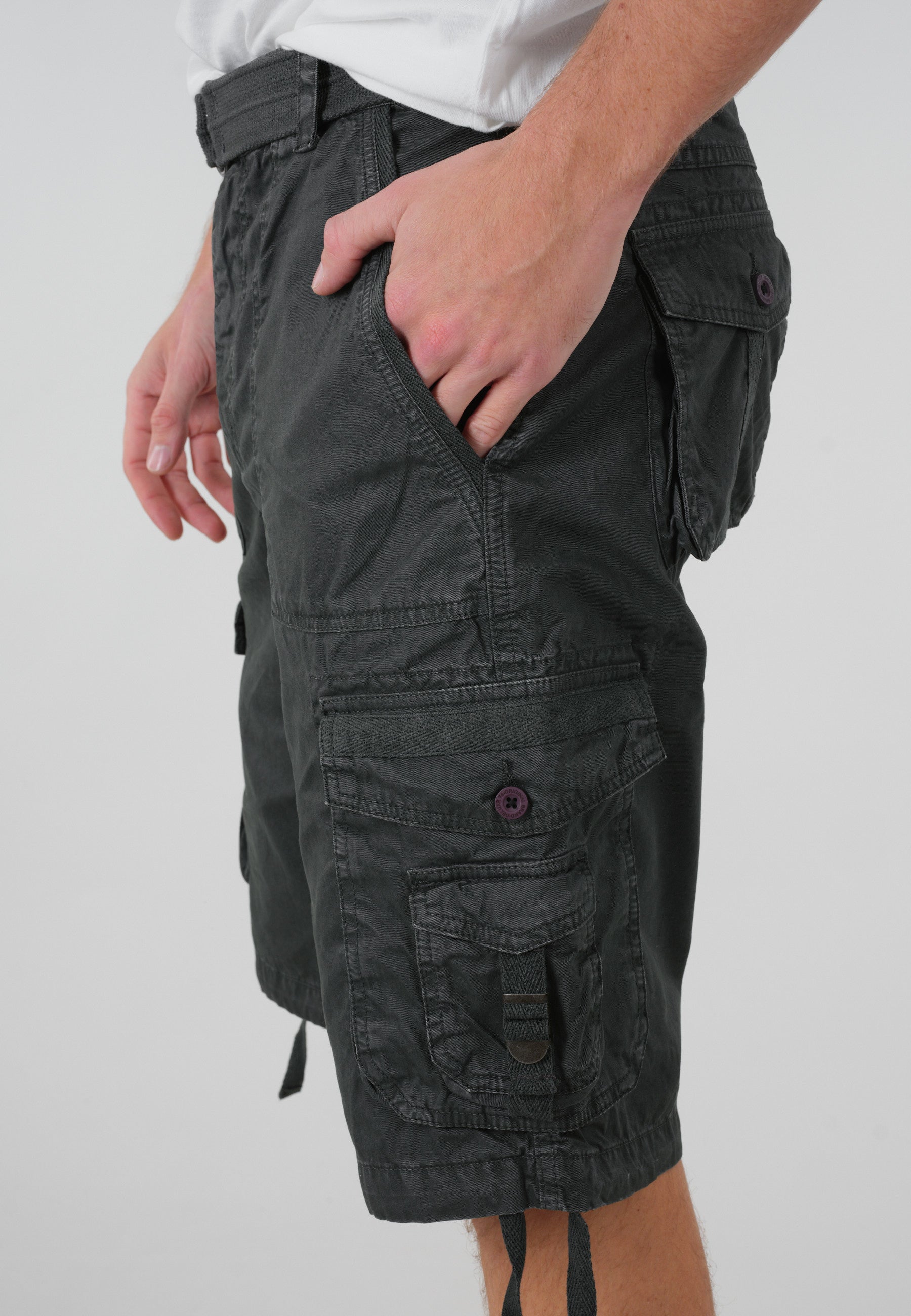 Deeluxe Heaven Cargo Shorts
