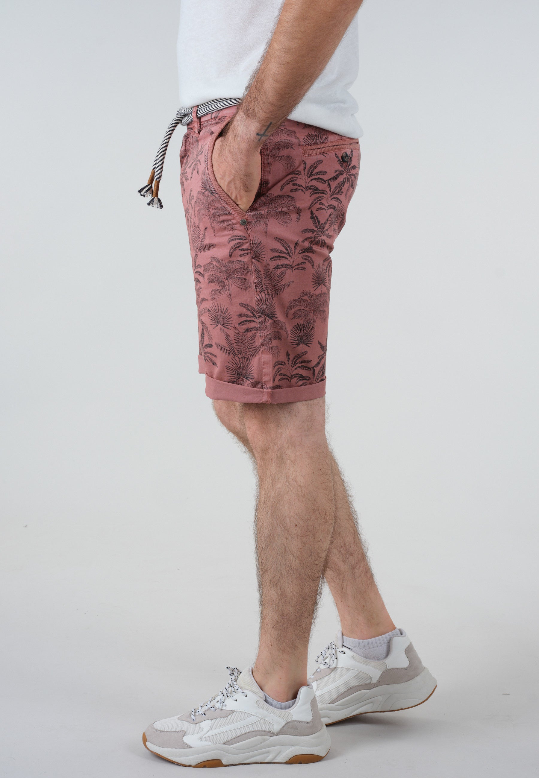 Deeluxe Karubi Shorts