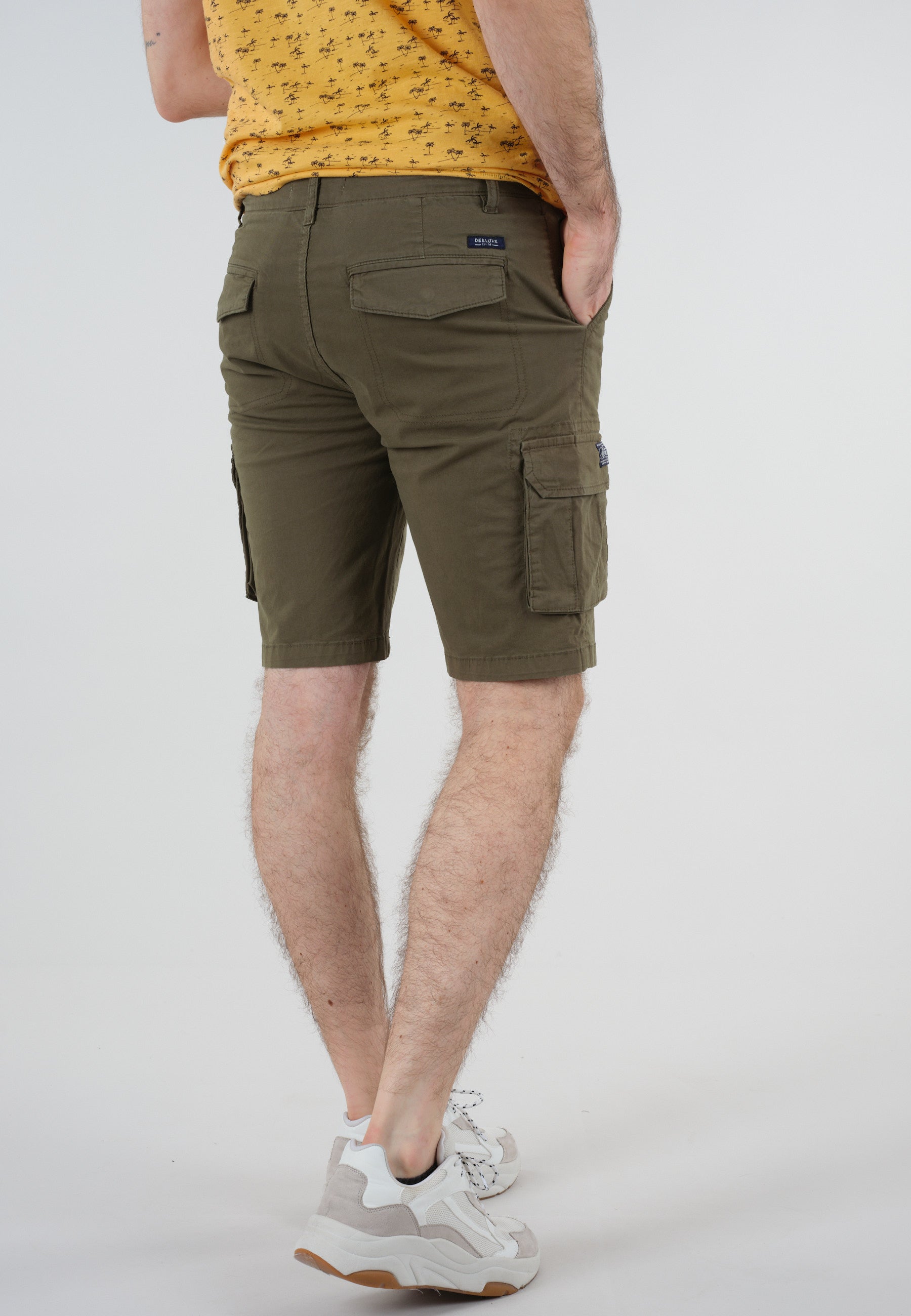 Deeluxe Slog Cargo Shorts
