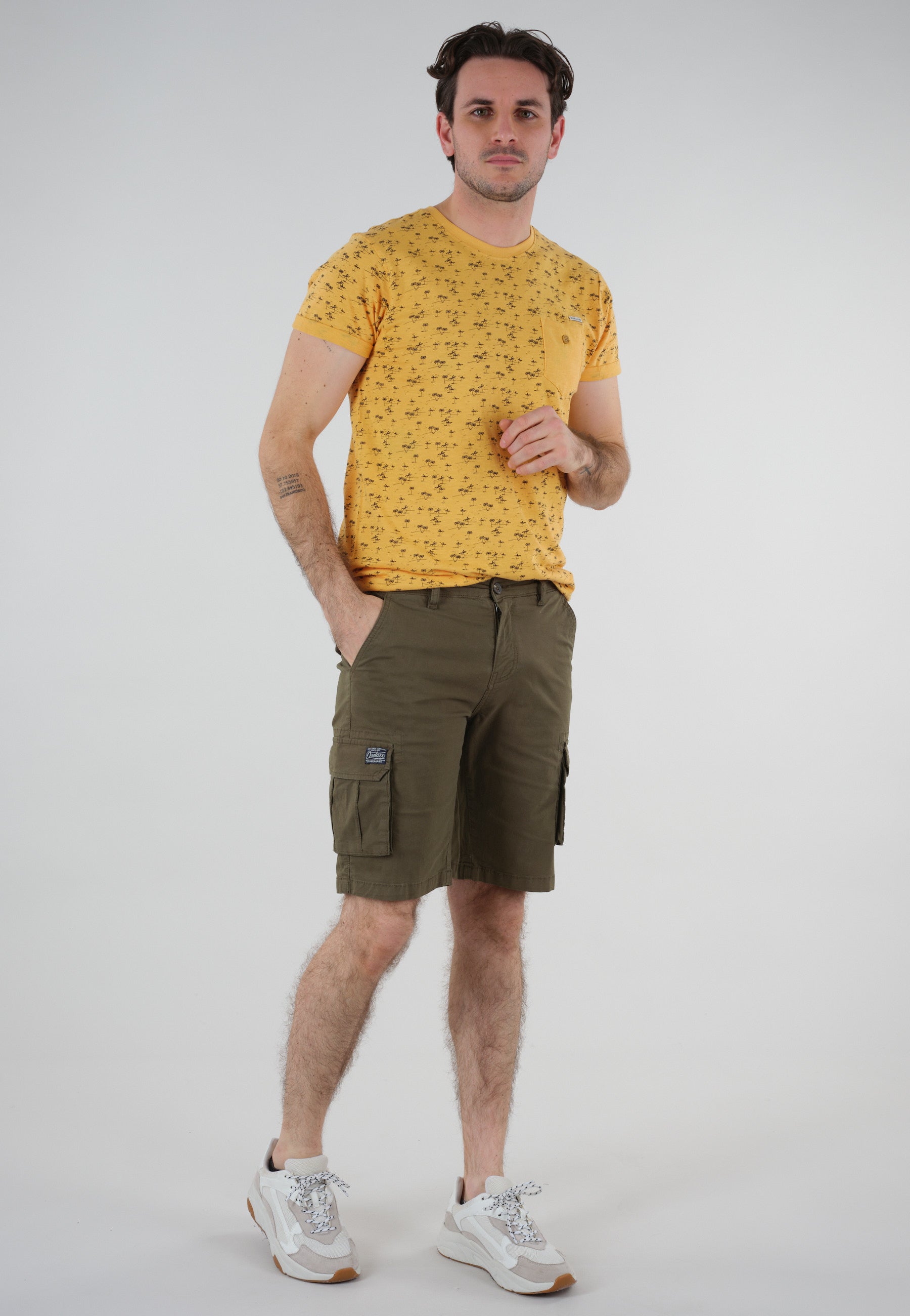 Deeluxe Slog Cargo Shorts