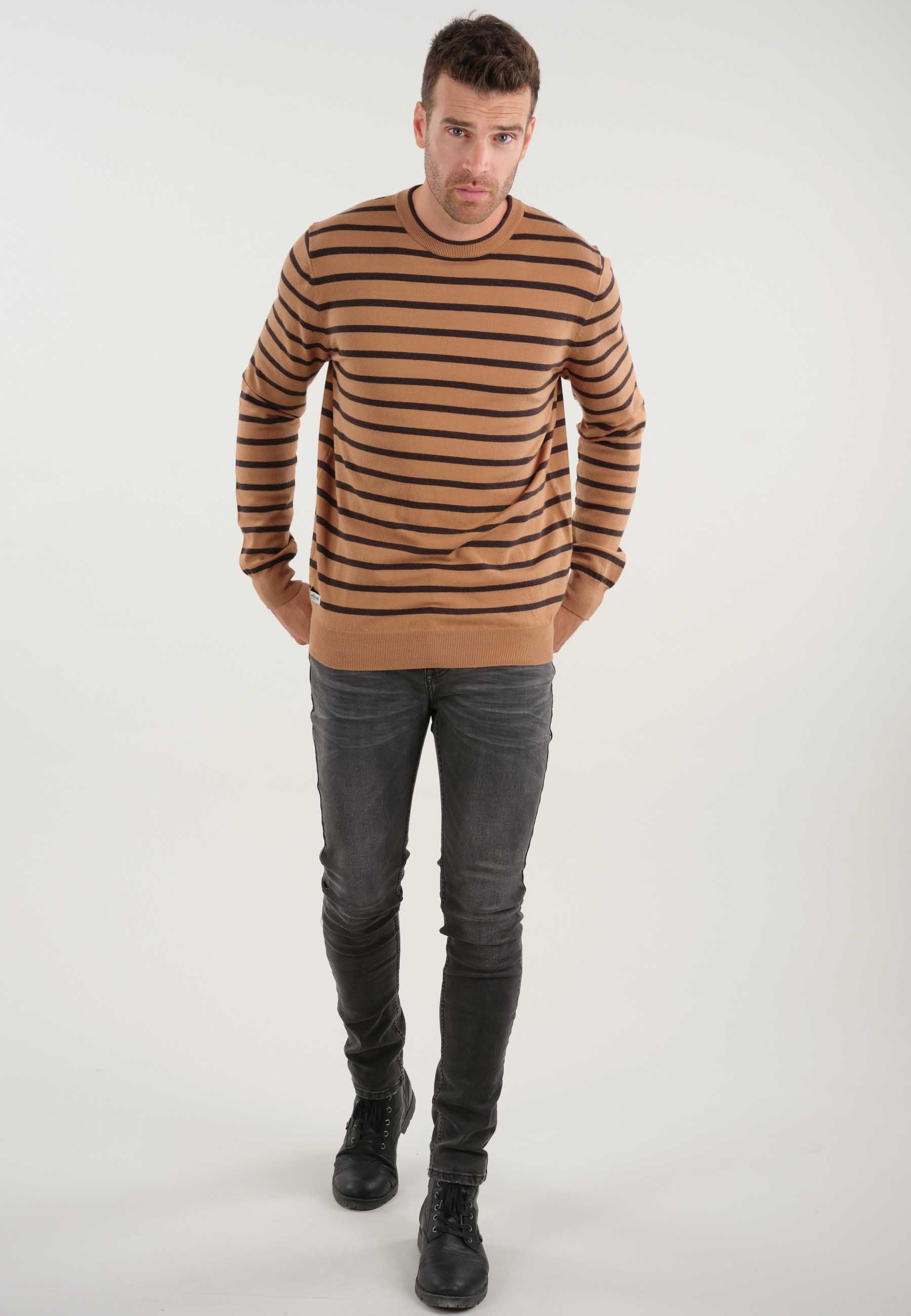 Deeluxe Shot Roundneck Sweater