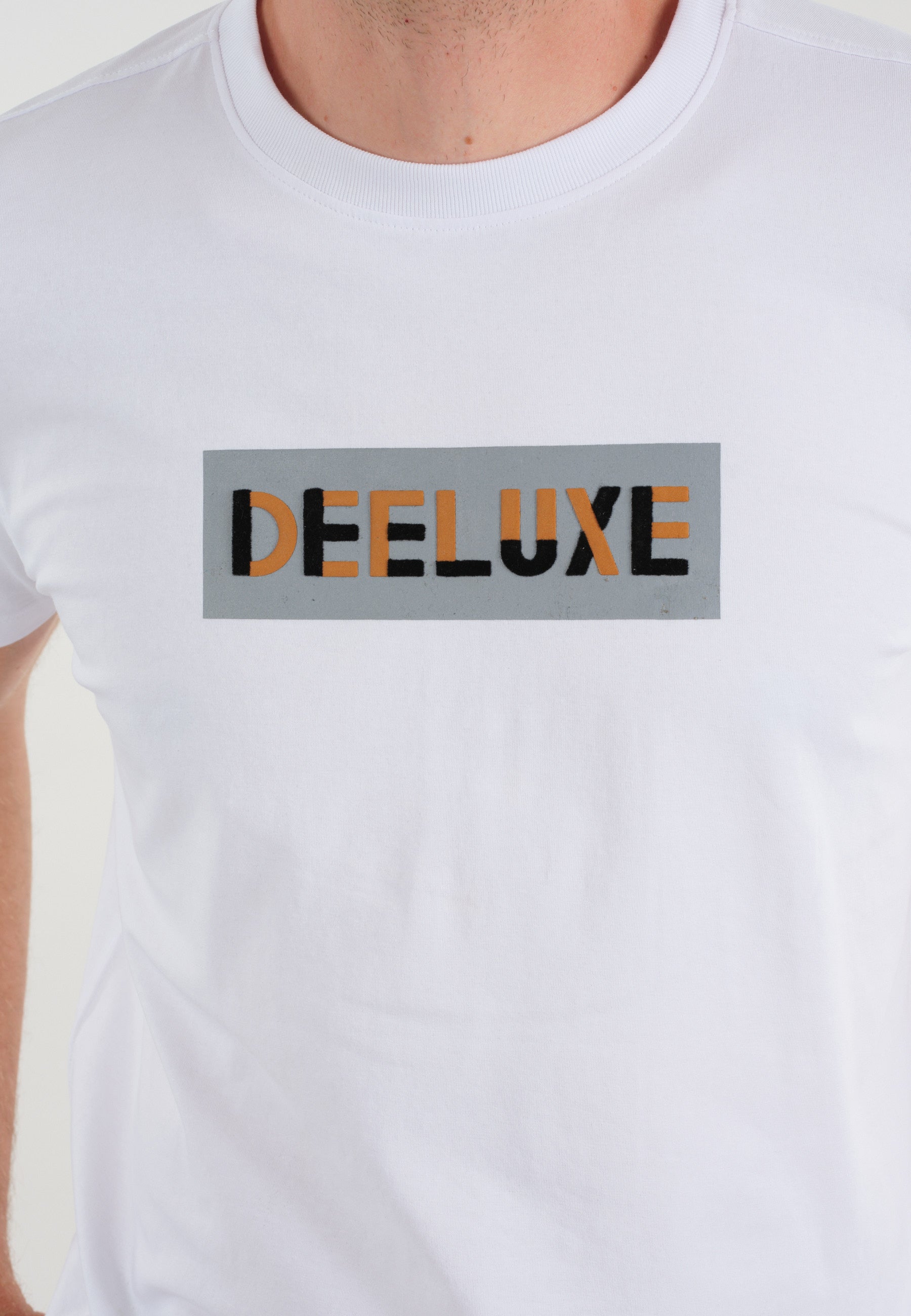 Deeluxe Artistic T-Shirt