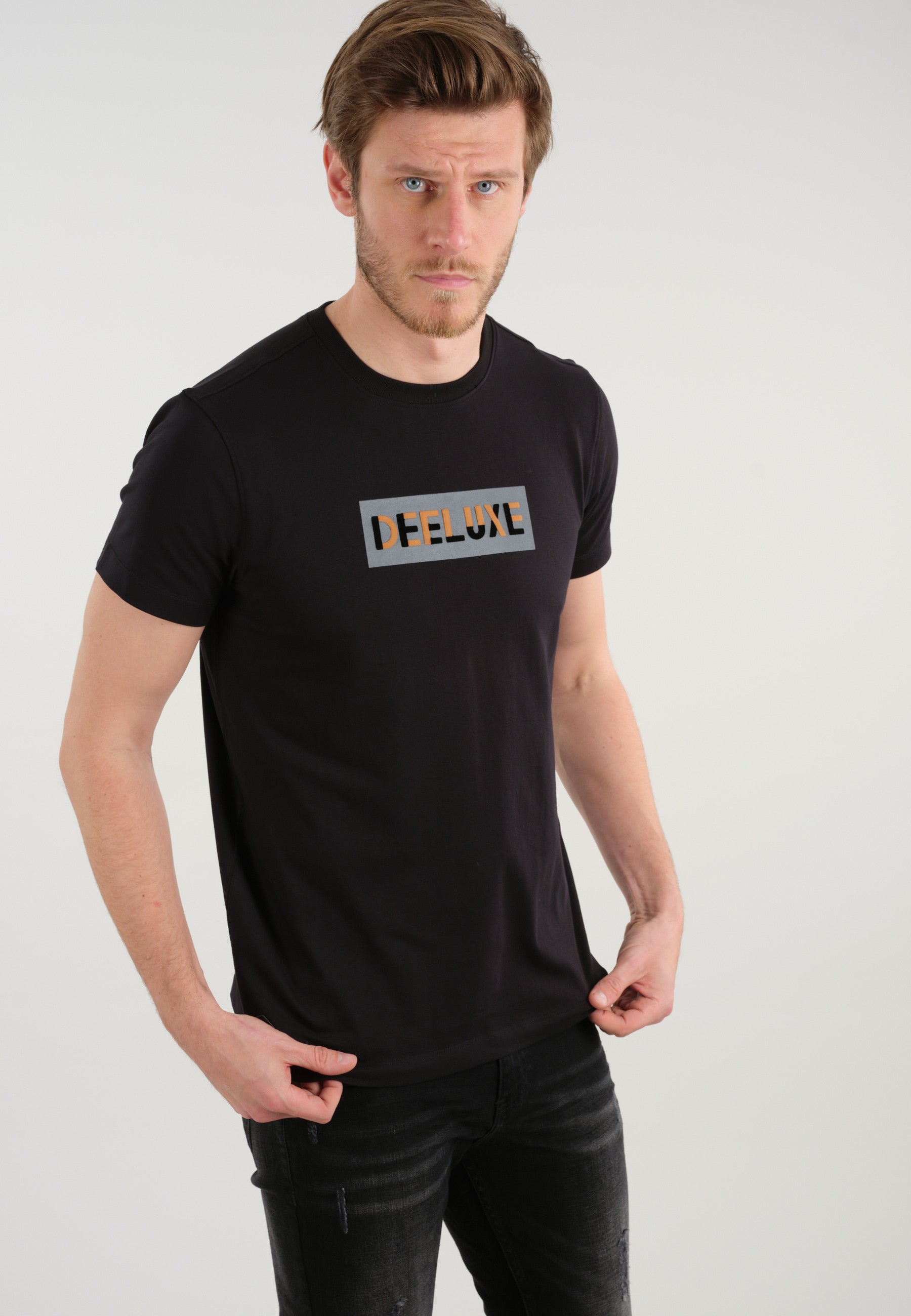 Deeluxe Artistic T-Shirt