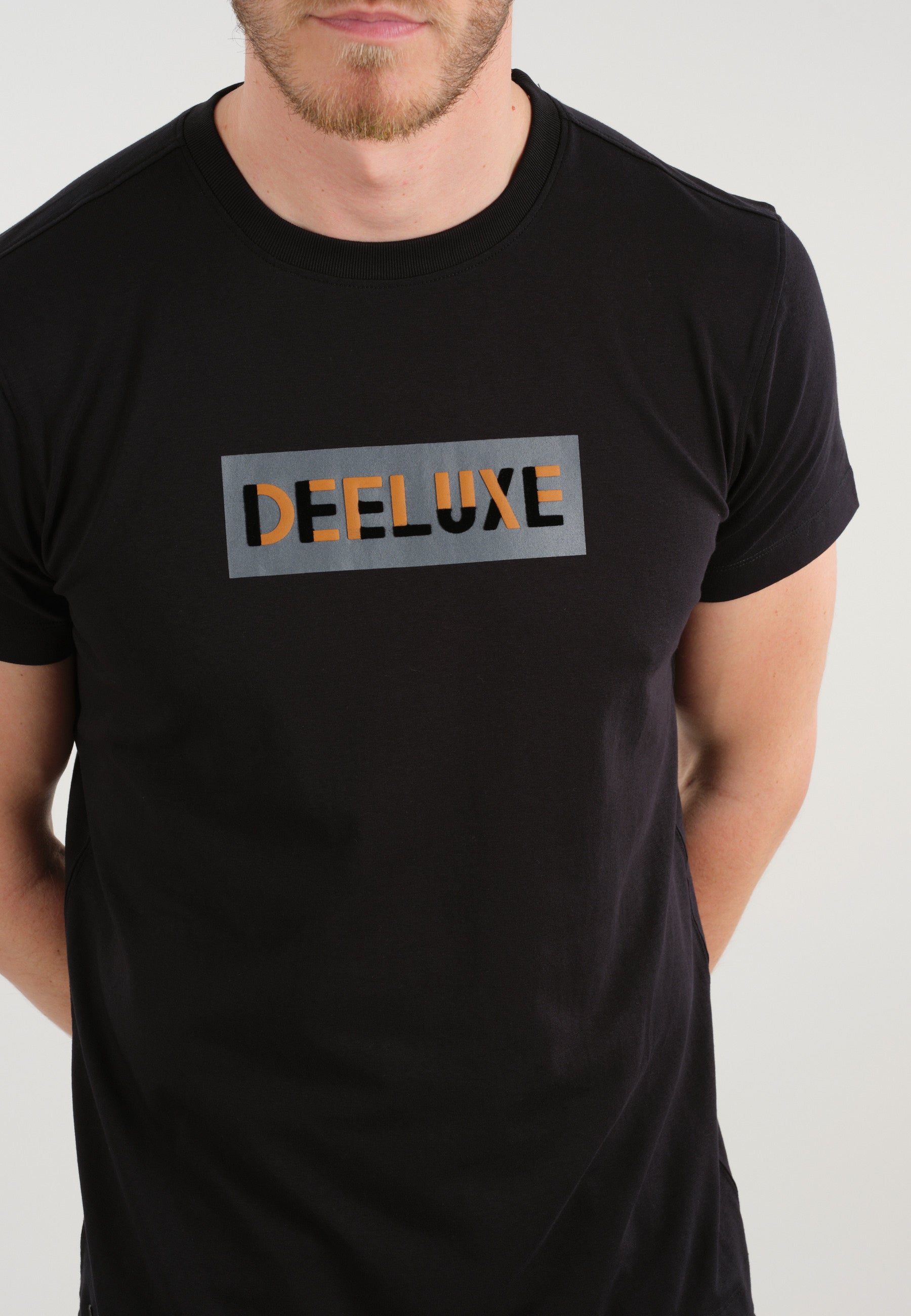 Deeluxe Artistic T-Shirt