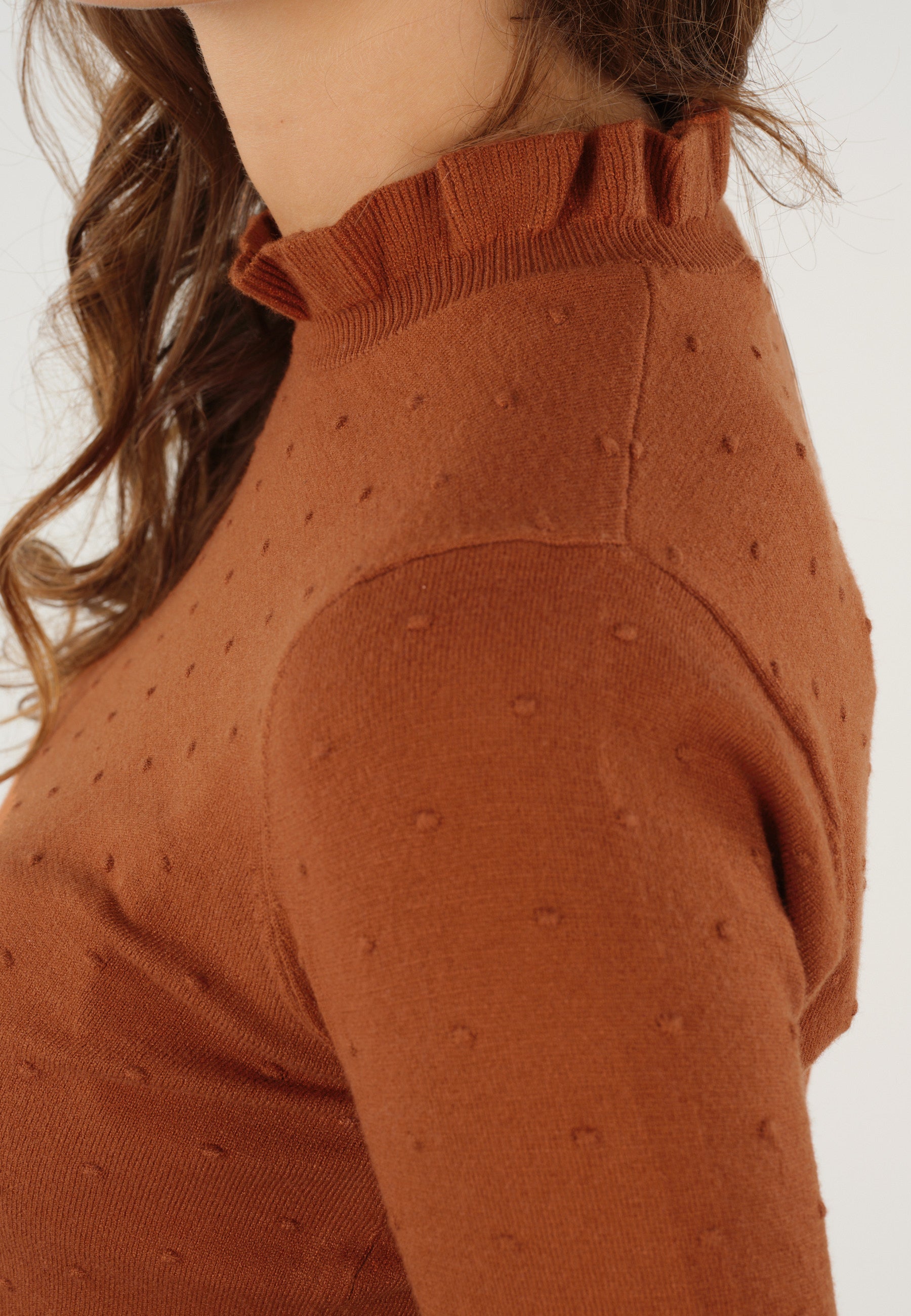Deeluxe Damika Roundneck Sweater