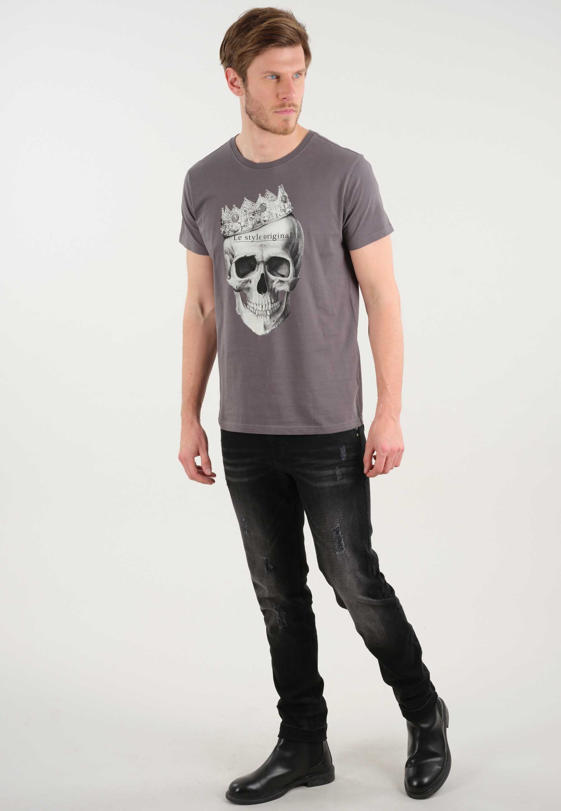 Deeluxe Crown T-Shirt