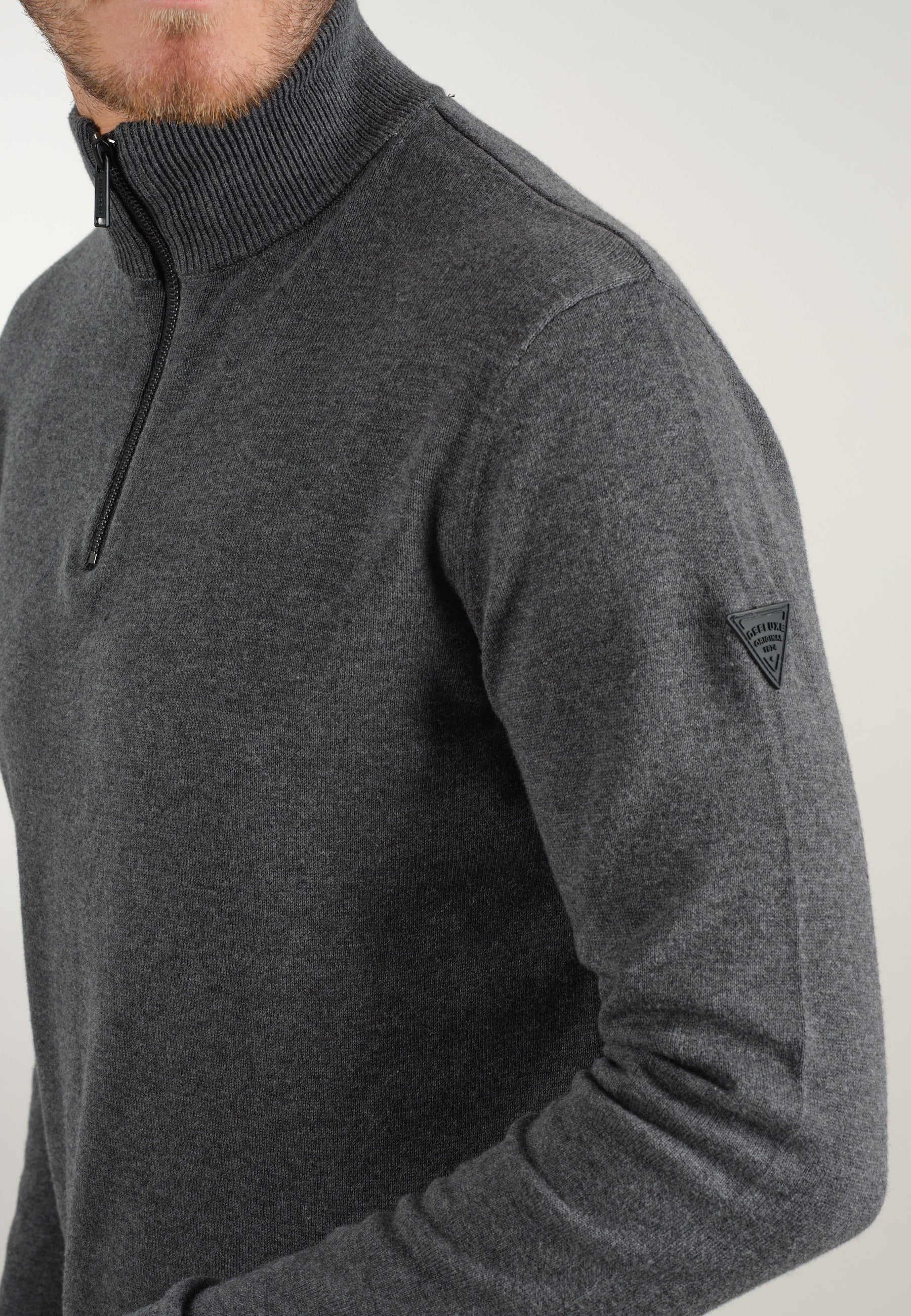 Deeluxe Gentle Truck Sweater