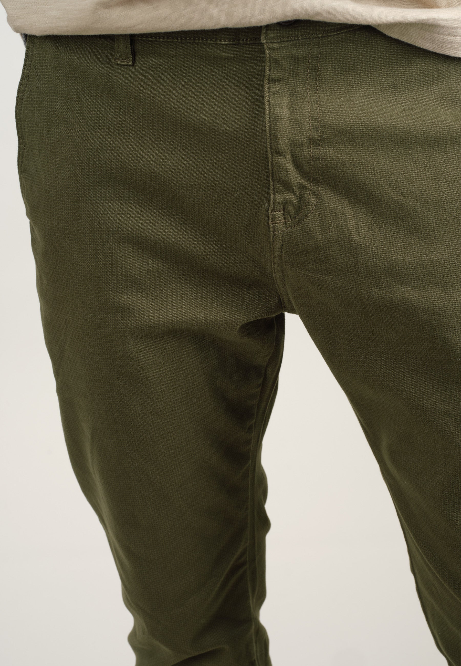 Deeluxe Burt Chino Pants