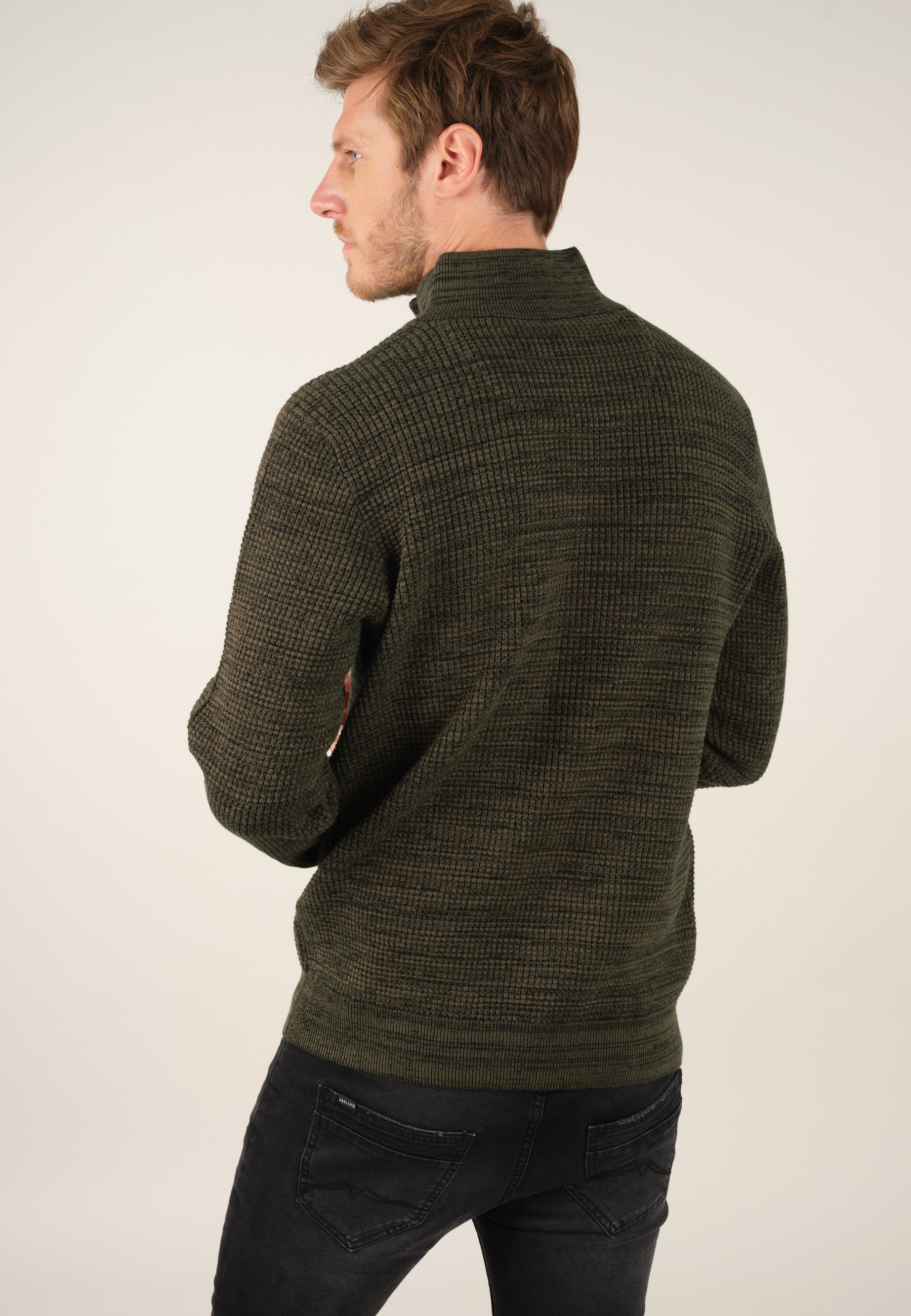Deeluxe Henley Truck Sweater