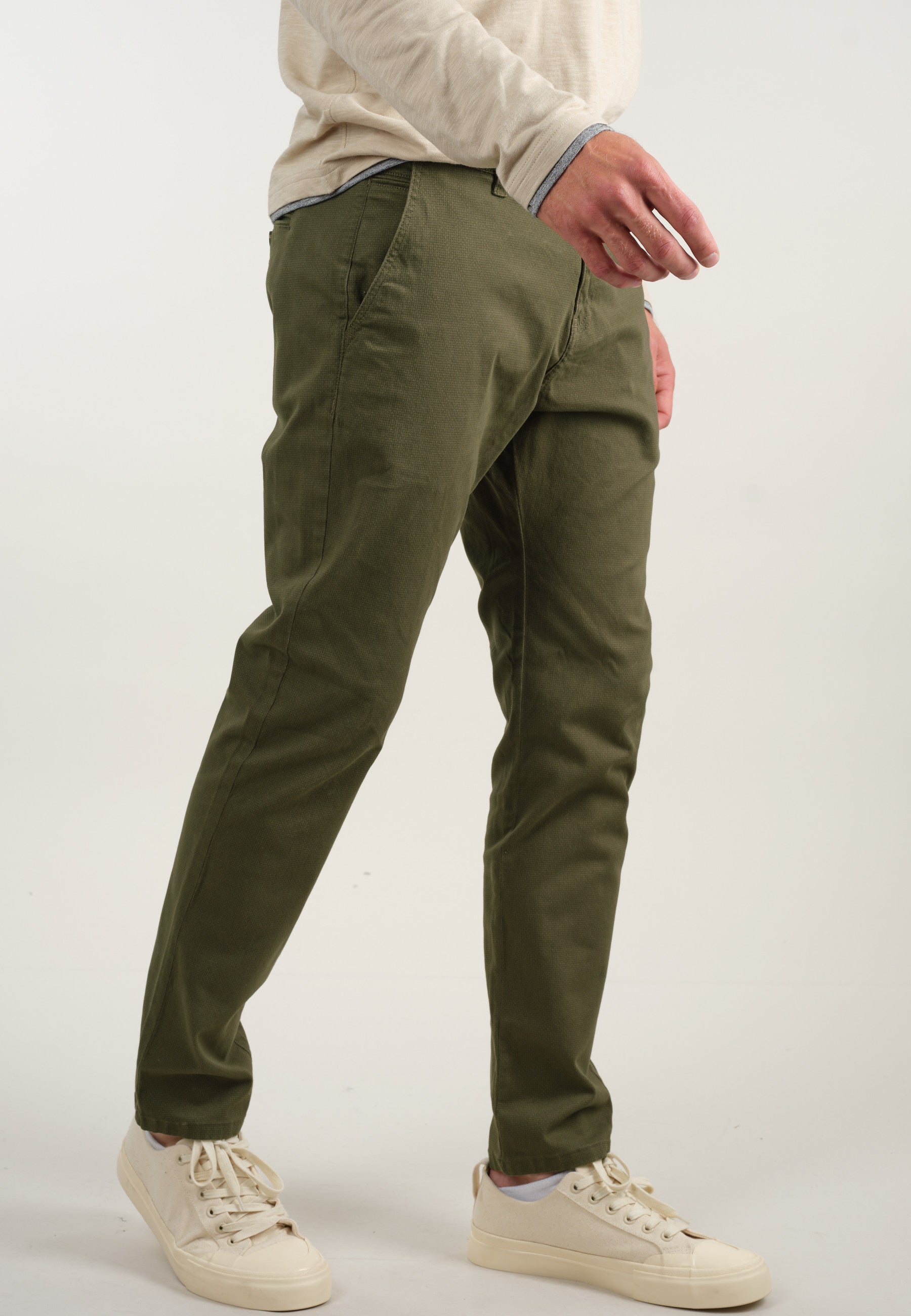 Deeluxe Burt Chino Pants