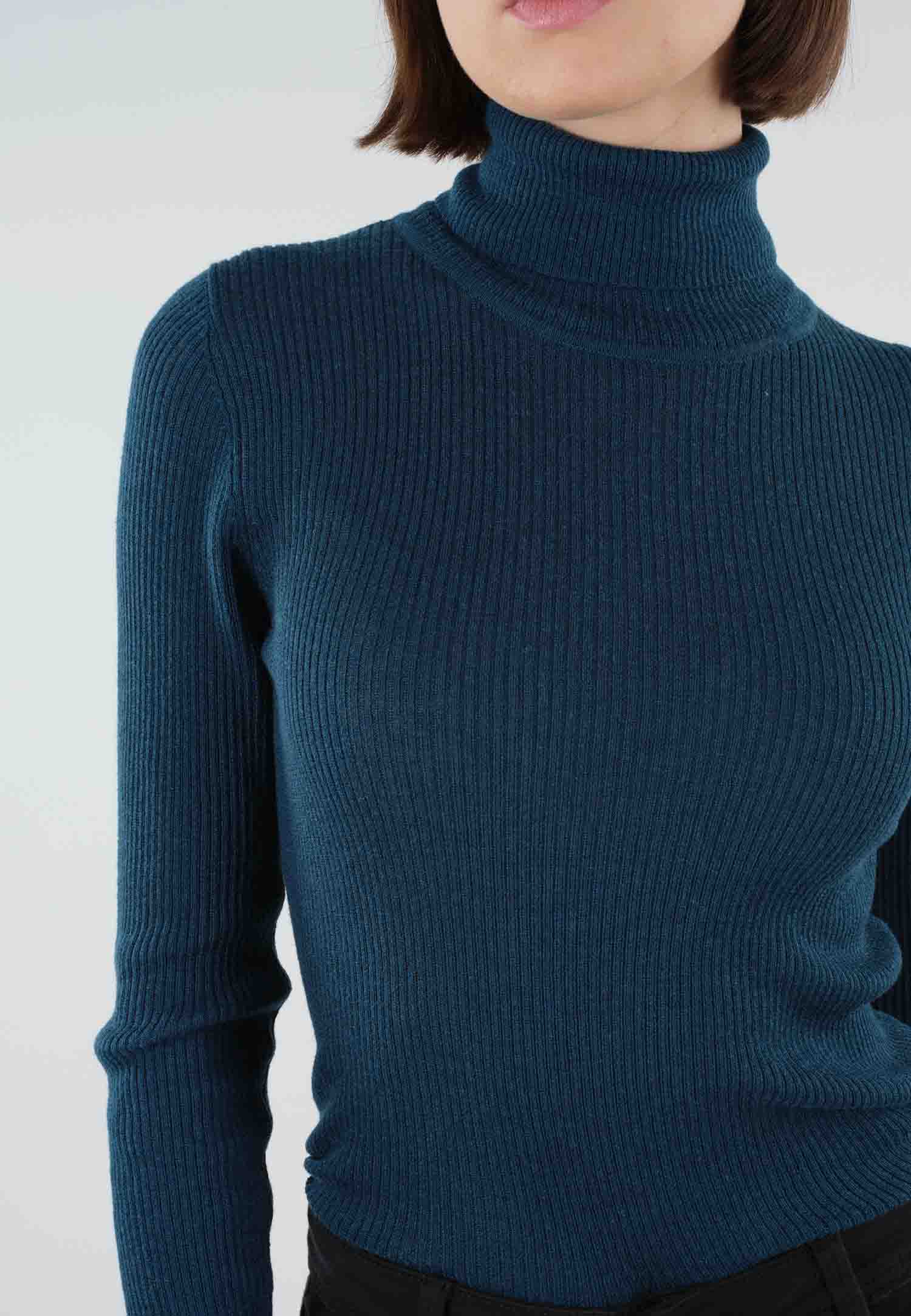 Deeluxe Neela Rollneck Sweater