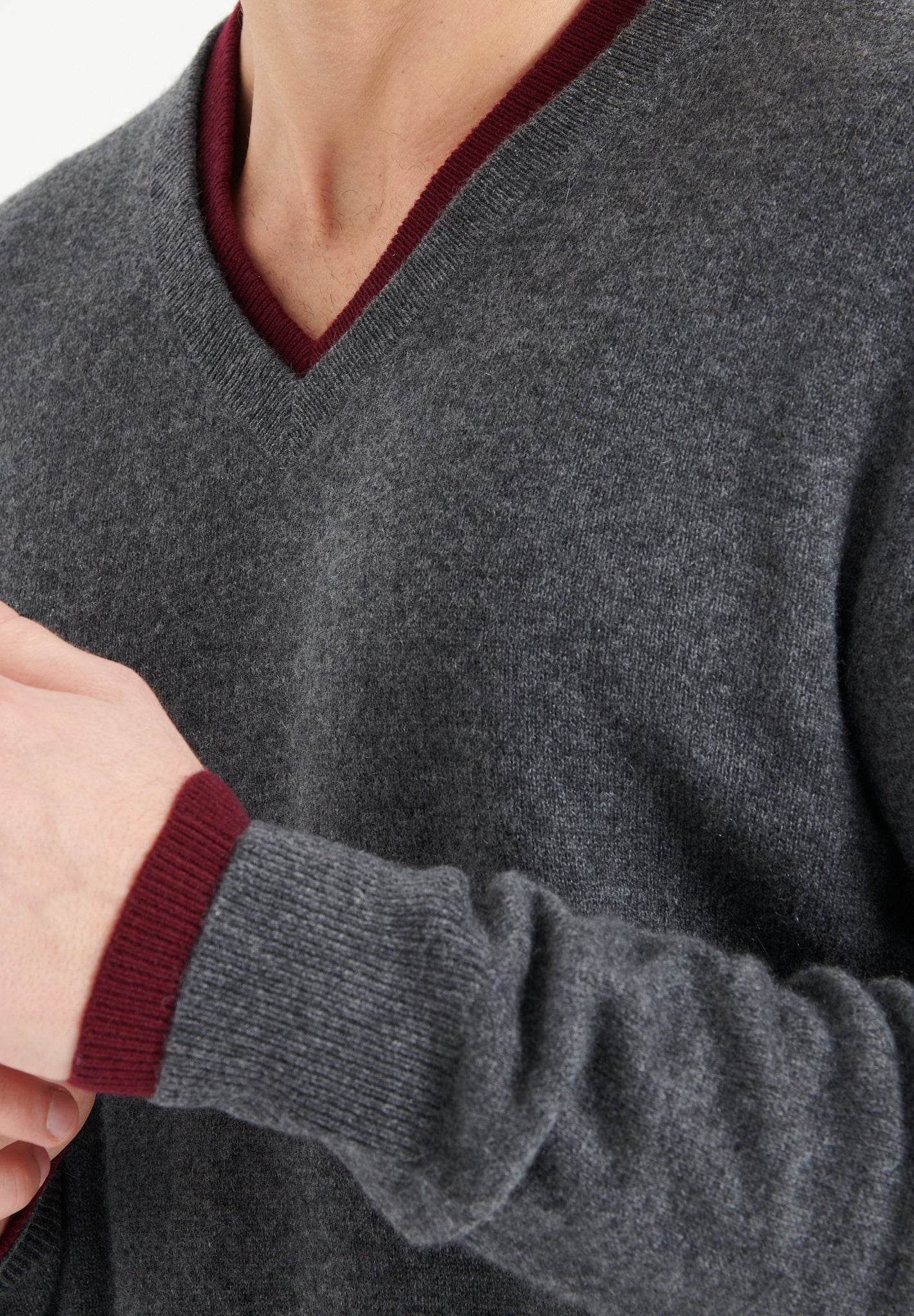Pure Cashmere 2 Ply V-Neck Sweater (Luke 1)