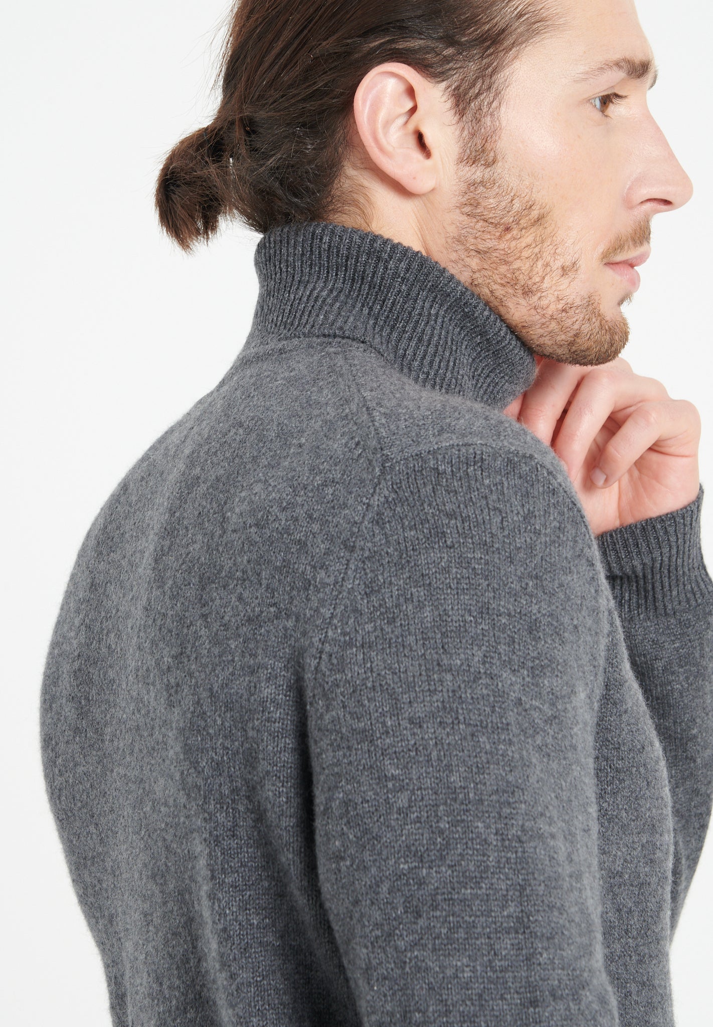Pure Cashmere 4 ply Turtleneck Sweater (Luke 15)