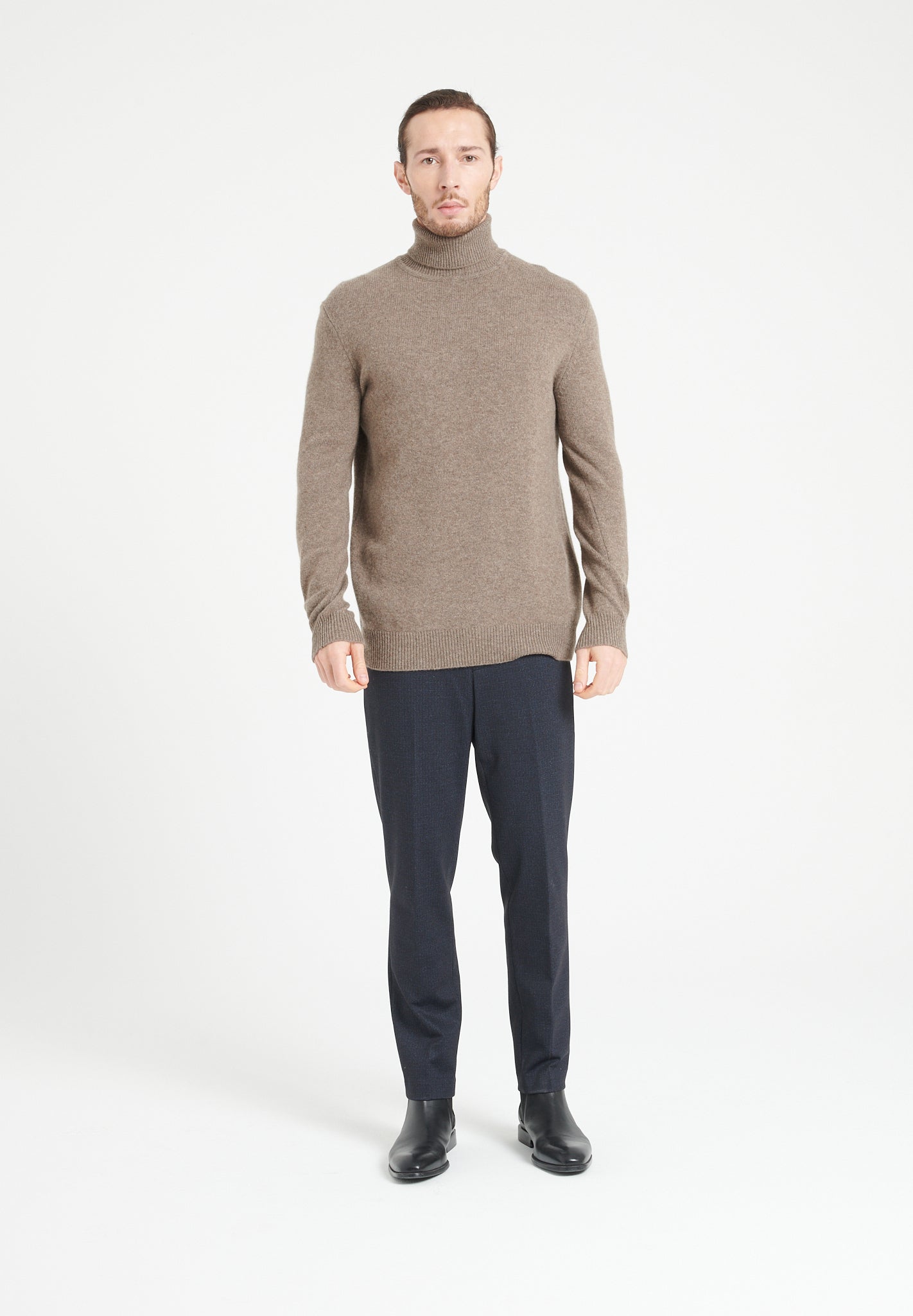 Pure Cashmere 4 ply Turtleneck Sweater (Luke 15)
