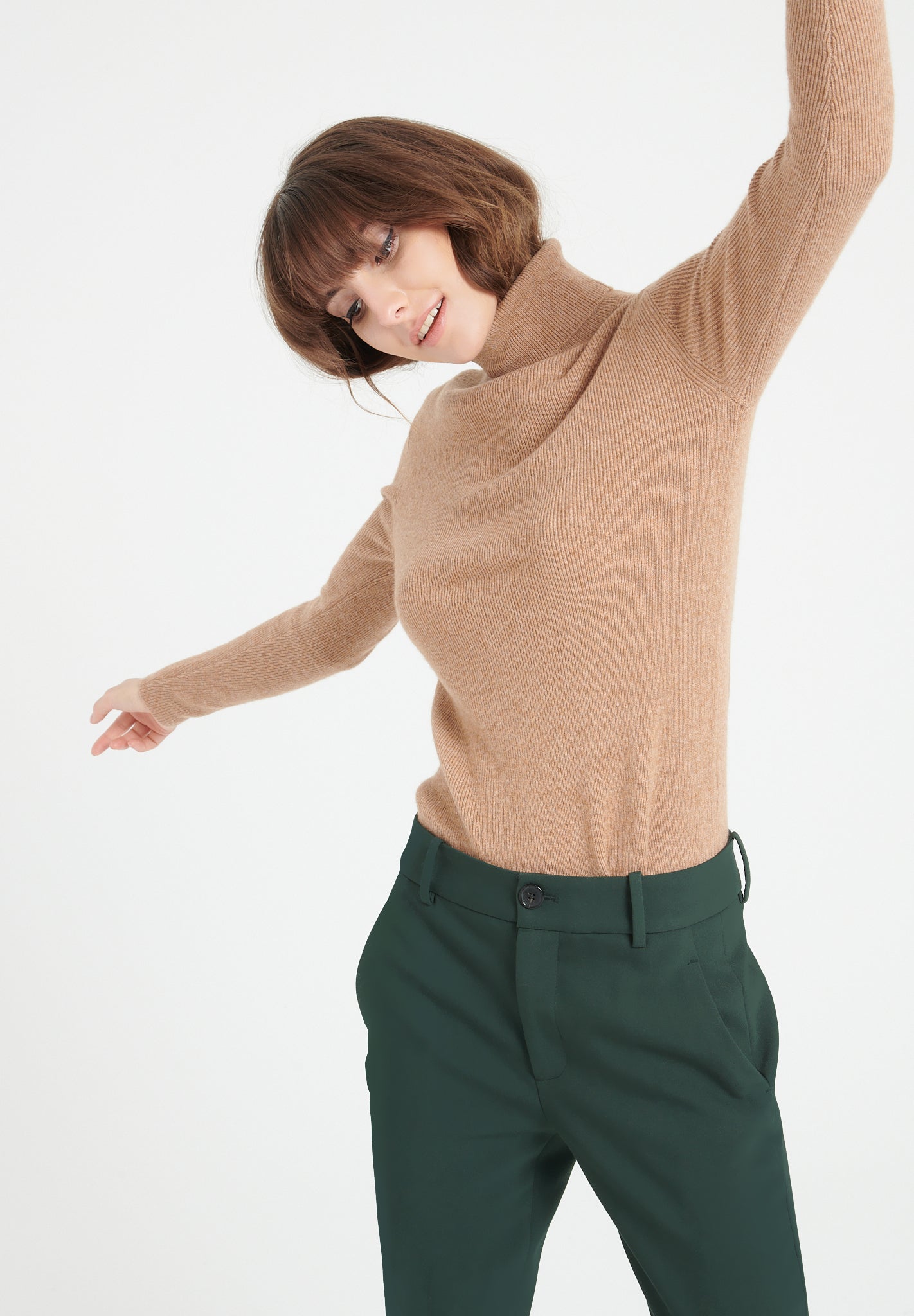 Pure Cashmere 4 ply Turtleneck Ribbed Sweater (Lilly 17)