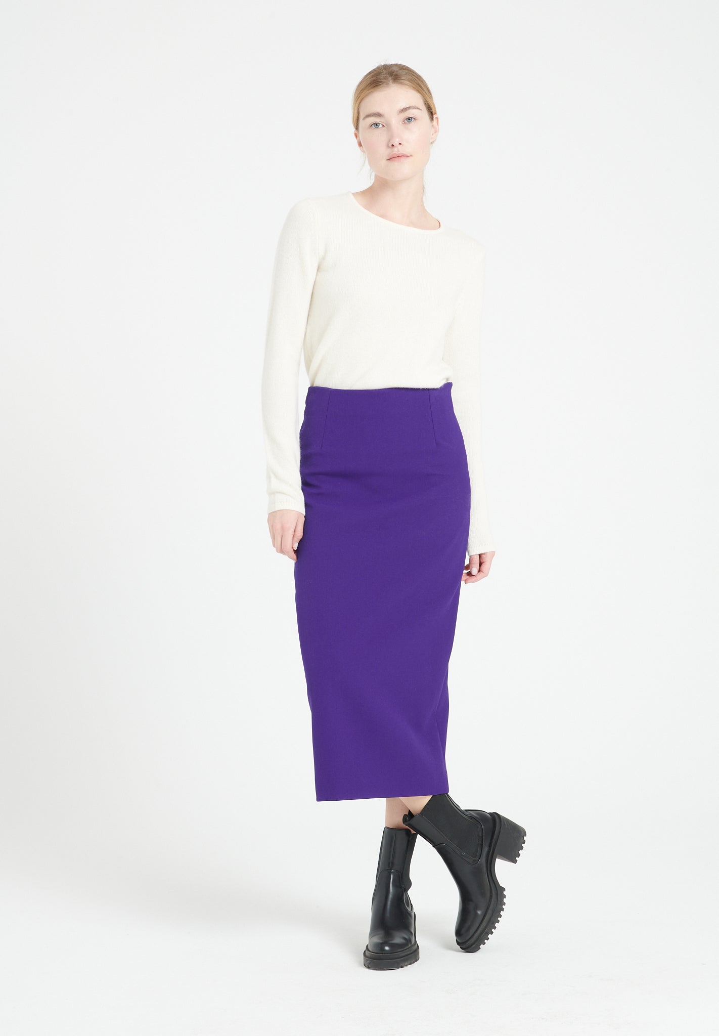Pure Cashmere 4 ply Boat Neck Sweater (Lilly 18)
