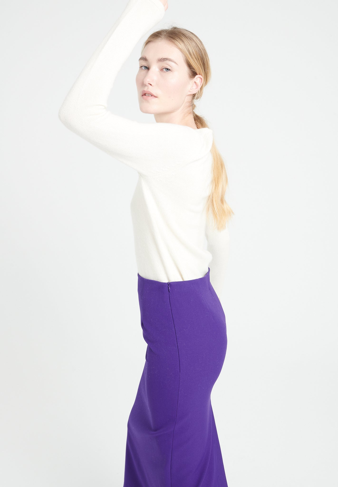 Pure Cashmere 4 ply Boat Neck Sweater (Lilly 18)