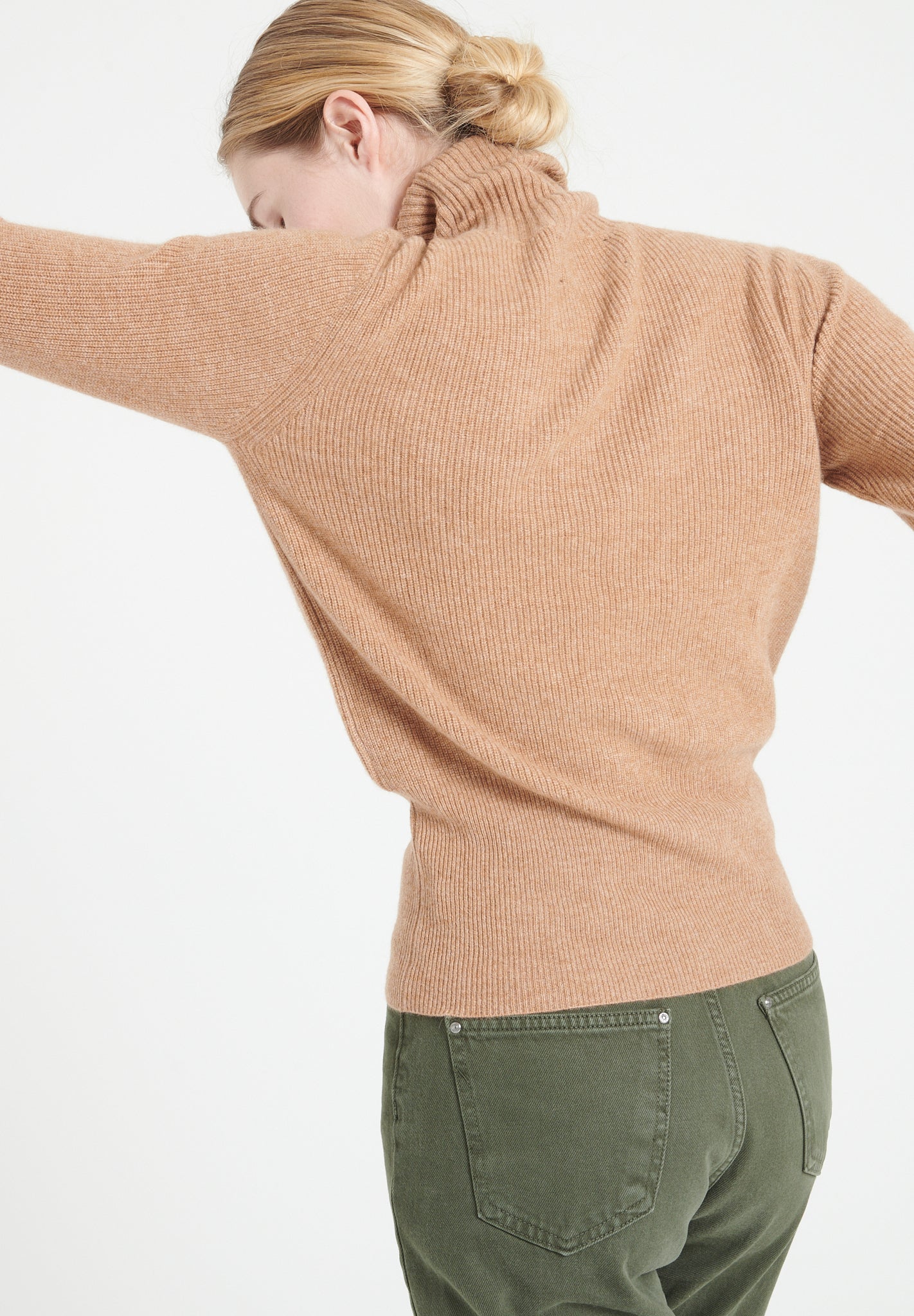 Pure Cashmere Rib Knit Turtleneck Sweater (Lilly 21)