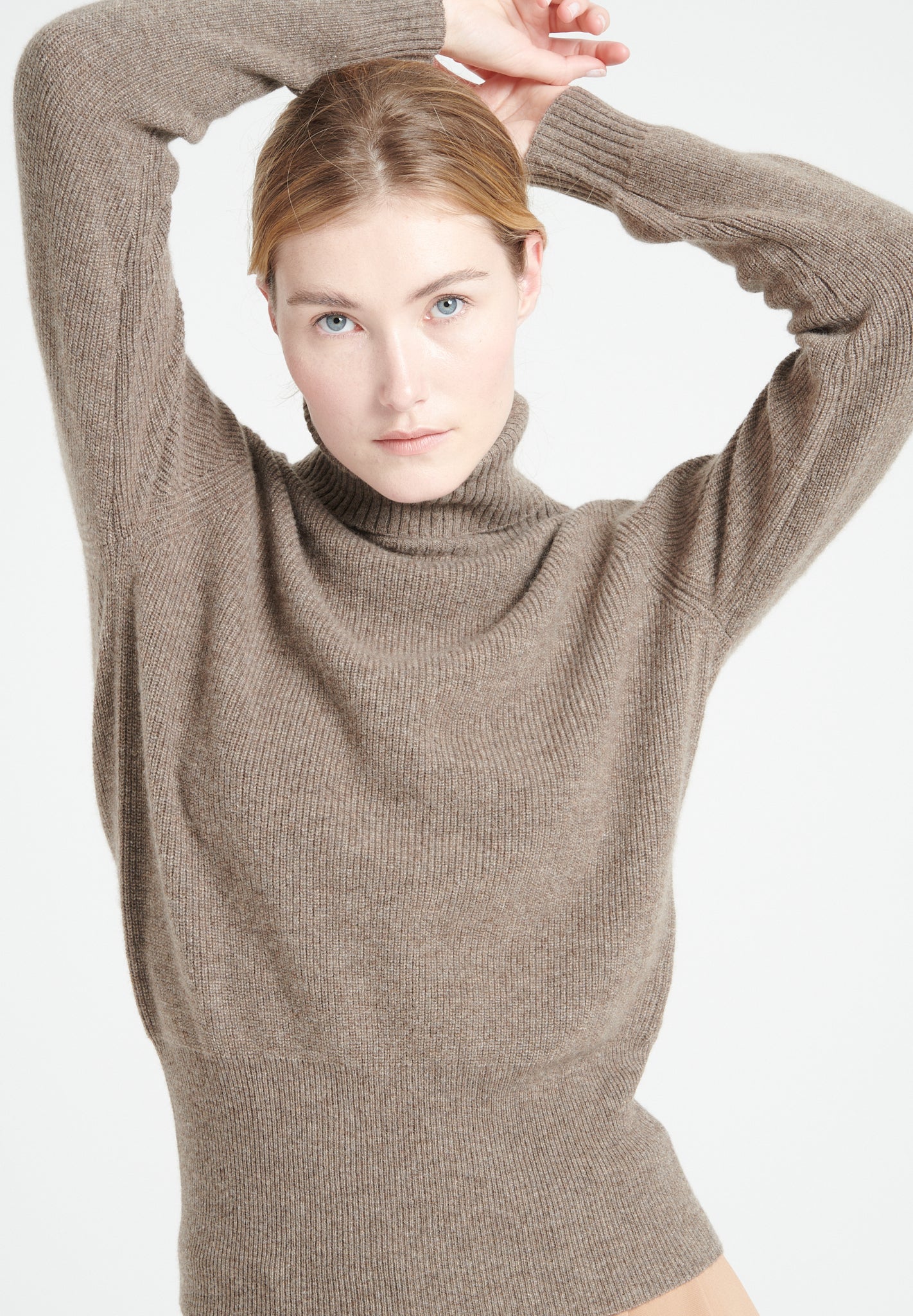 Pure Cashmere Rib Knit Turtleneck Sweater (Lilly 21)