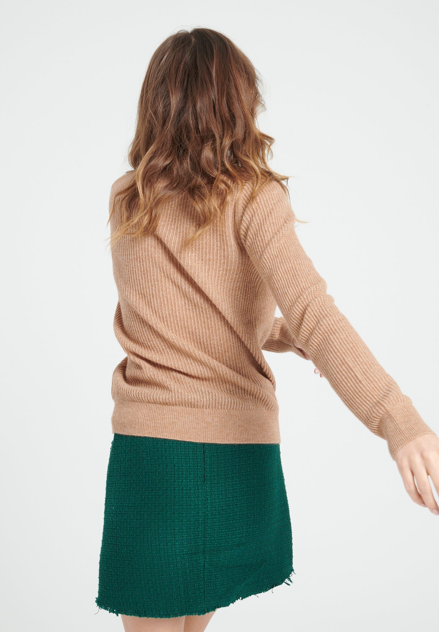 Pure Cashmere Roundneck Sweater (Lilly 23)