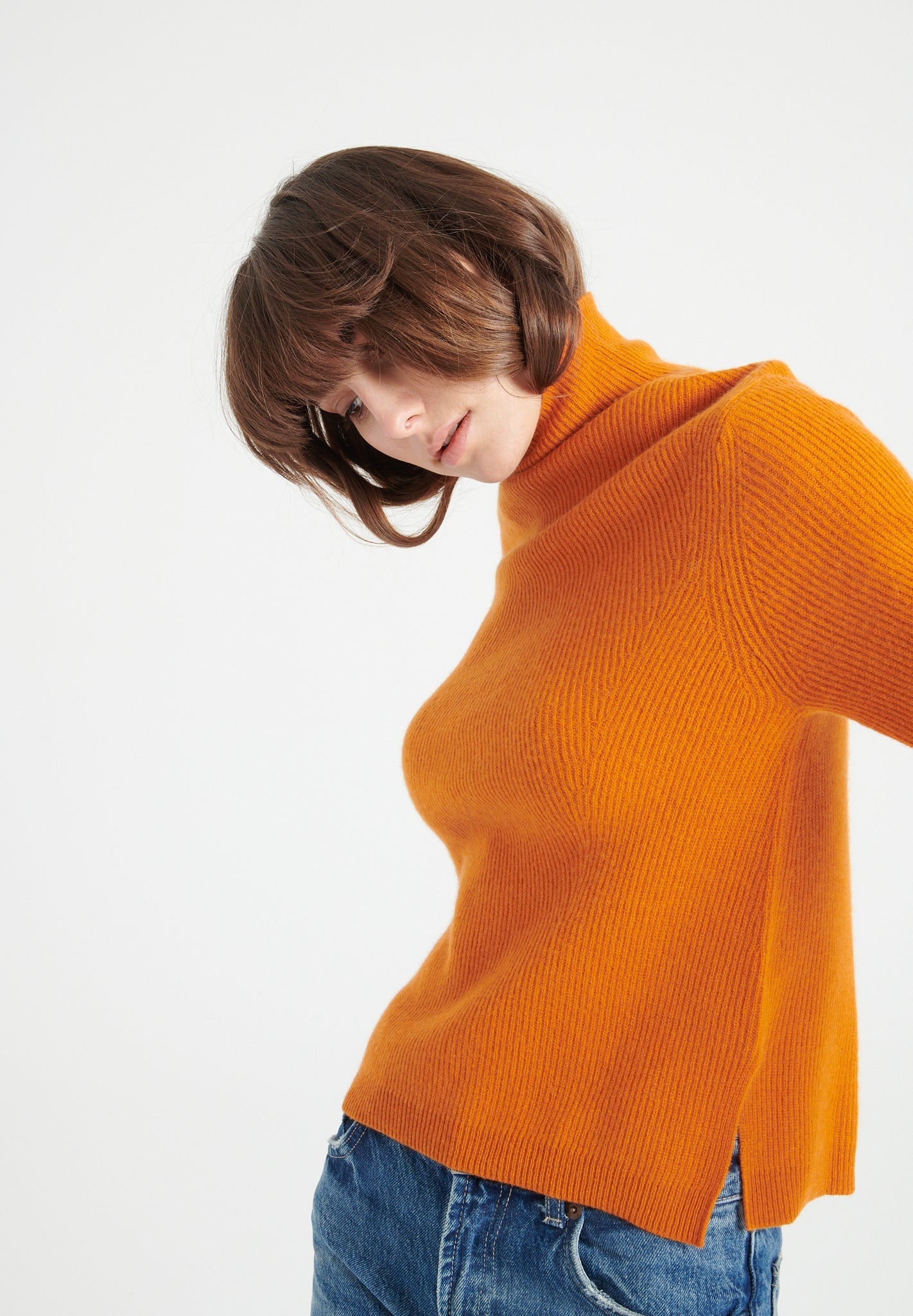 Pure Cashmere Turtleneck Sweater (Lilly 26)
