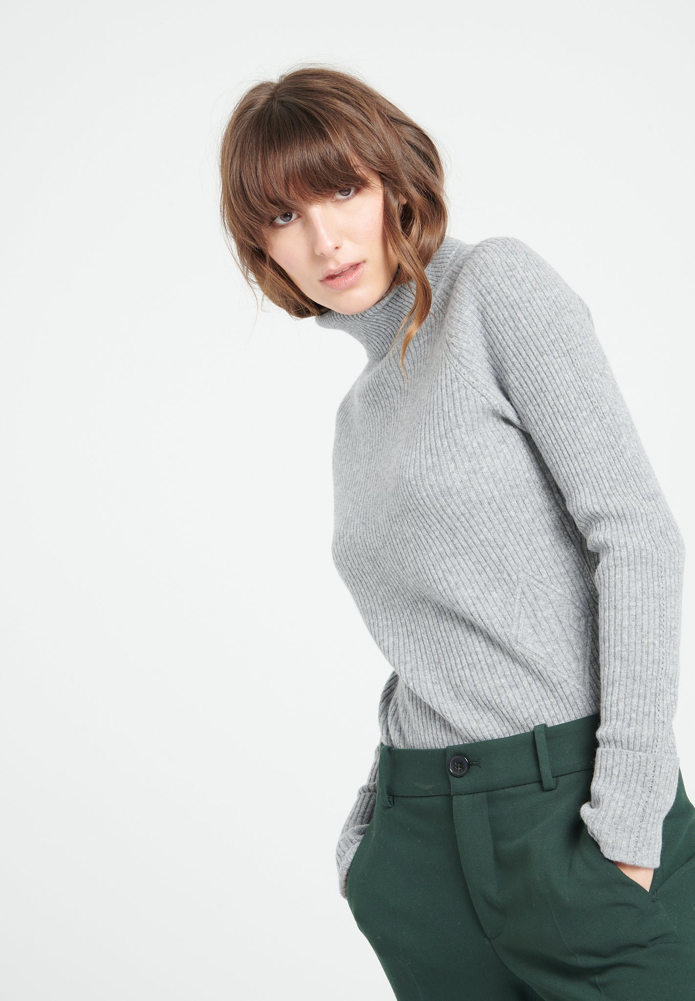 Pure Cashmere Turtleneck Ribbed Sweater (Mia 5)
