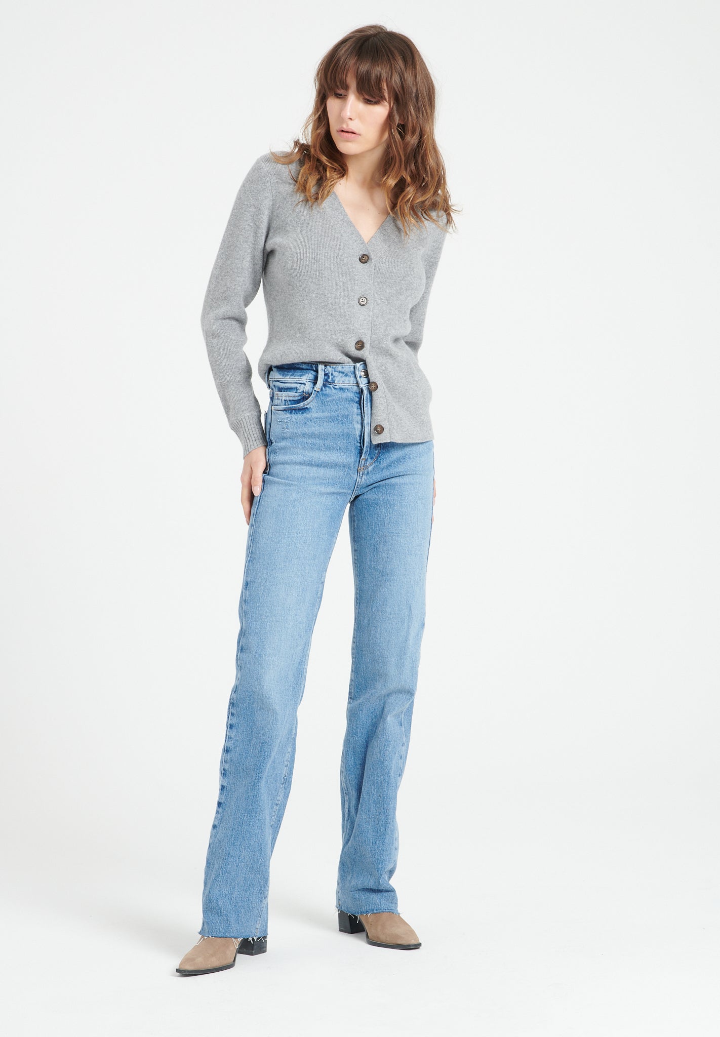 Pure Cashmere Ribbed V-Neck Cardigan (Mia 14)