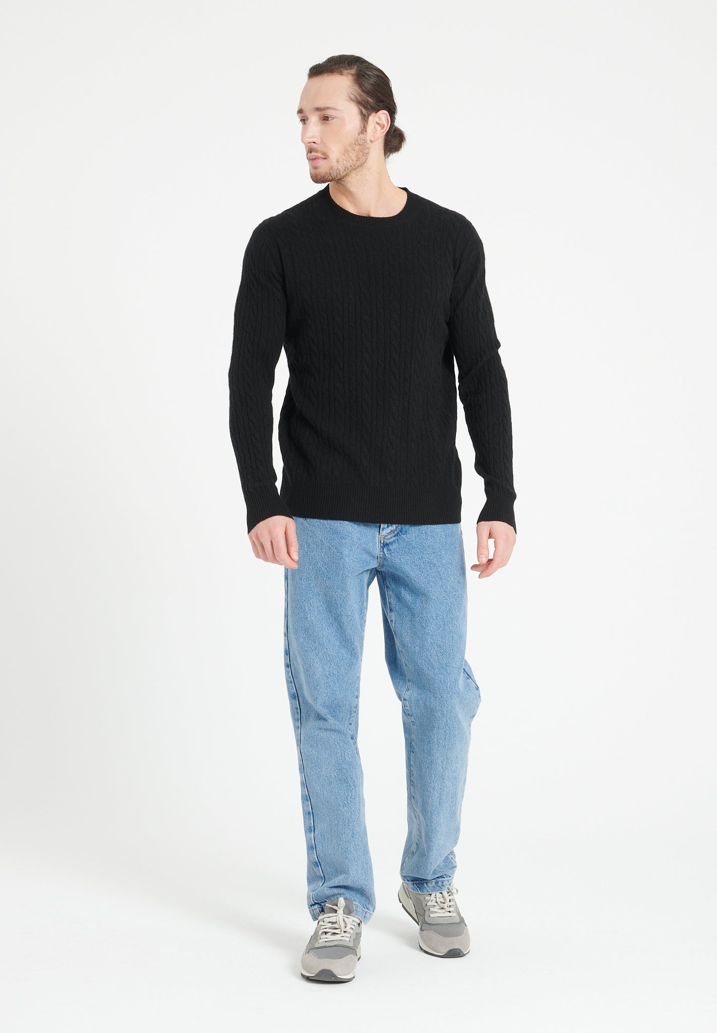 Pure Cashmere Cable Knit Round Neck Sweater (Zach 5)