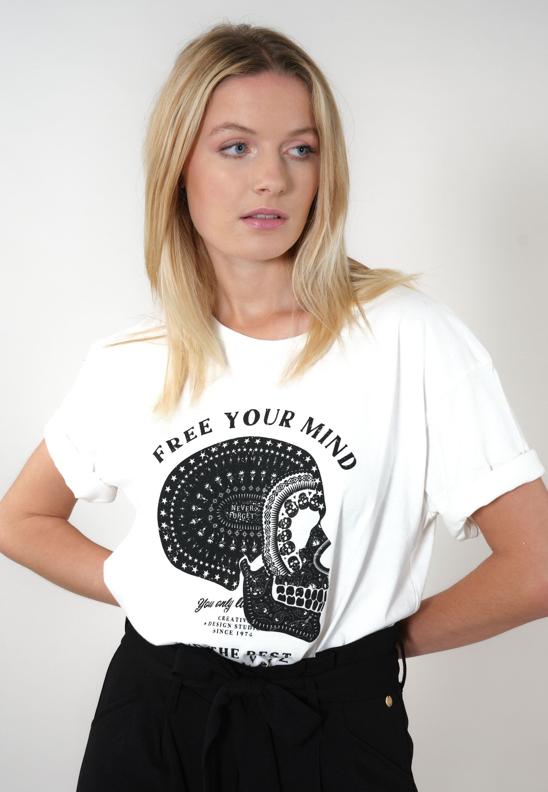 Deeluxe Skullie T-Shirt