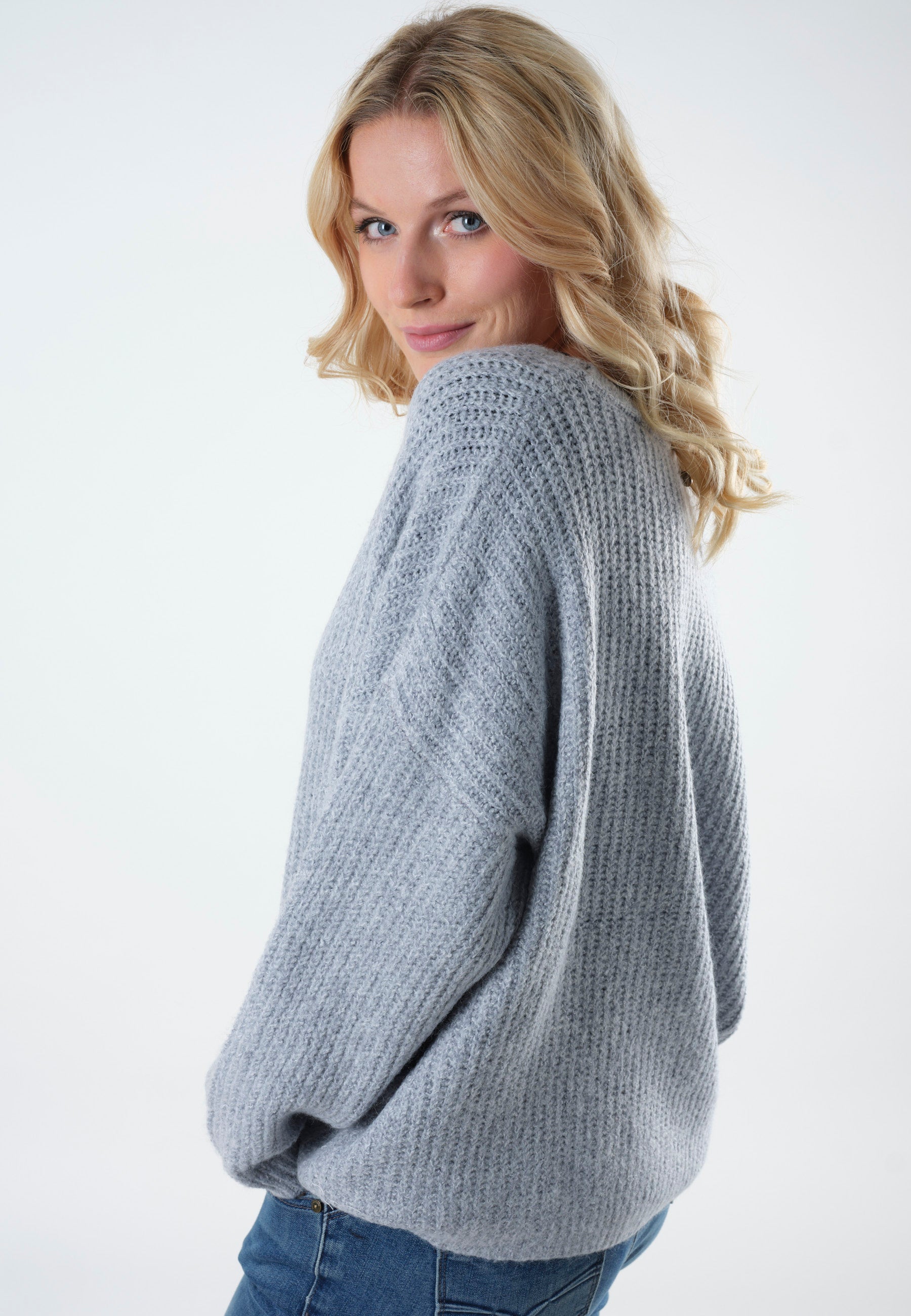 Deeluxe Juliana Sweater