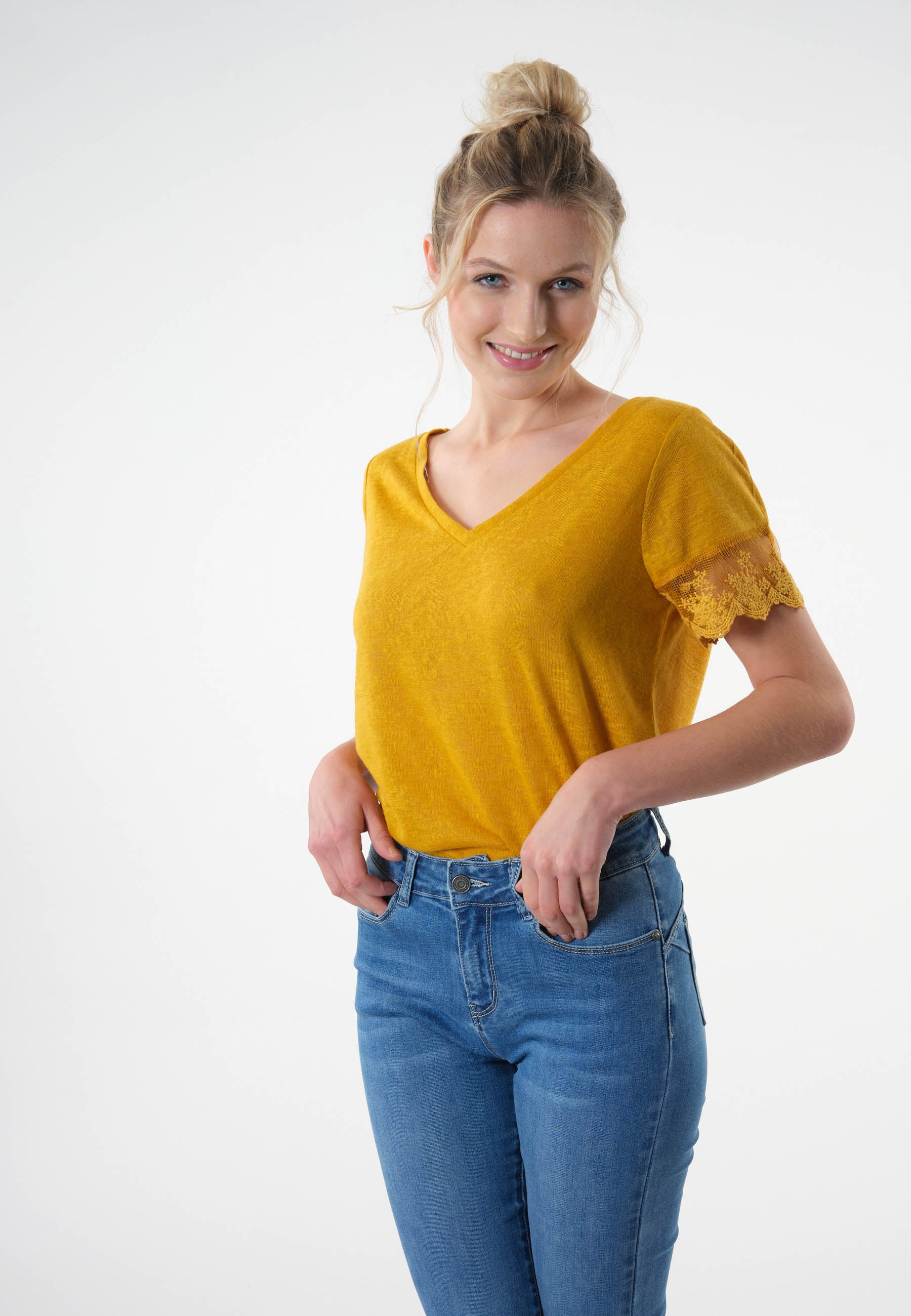 Deeluxe Divine T-Shirt